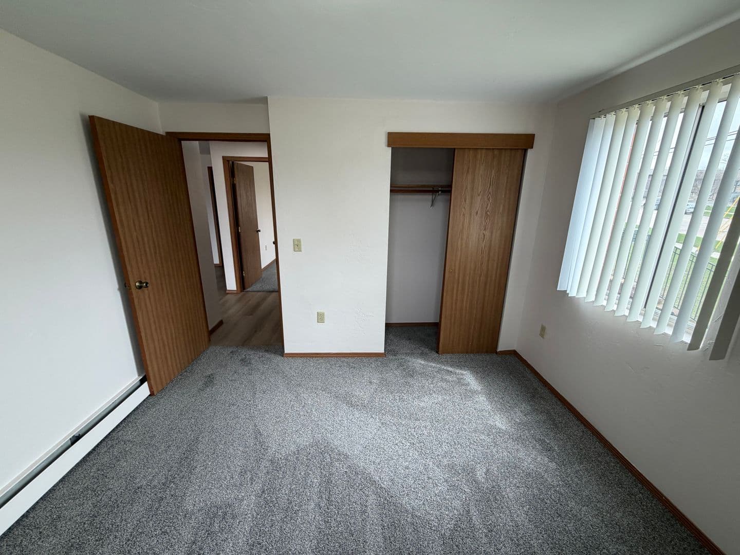Green Bay Apartment: 2709 Humboldt Rd