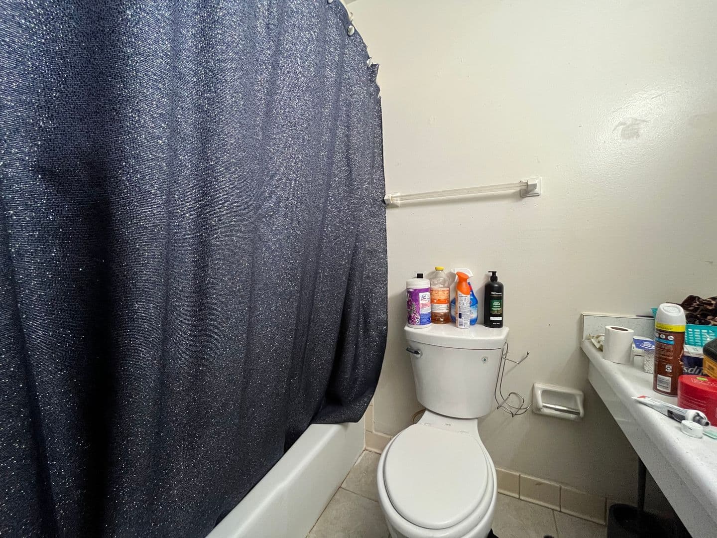 West Allis Apartment: 10472 W Montana Ave