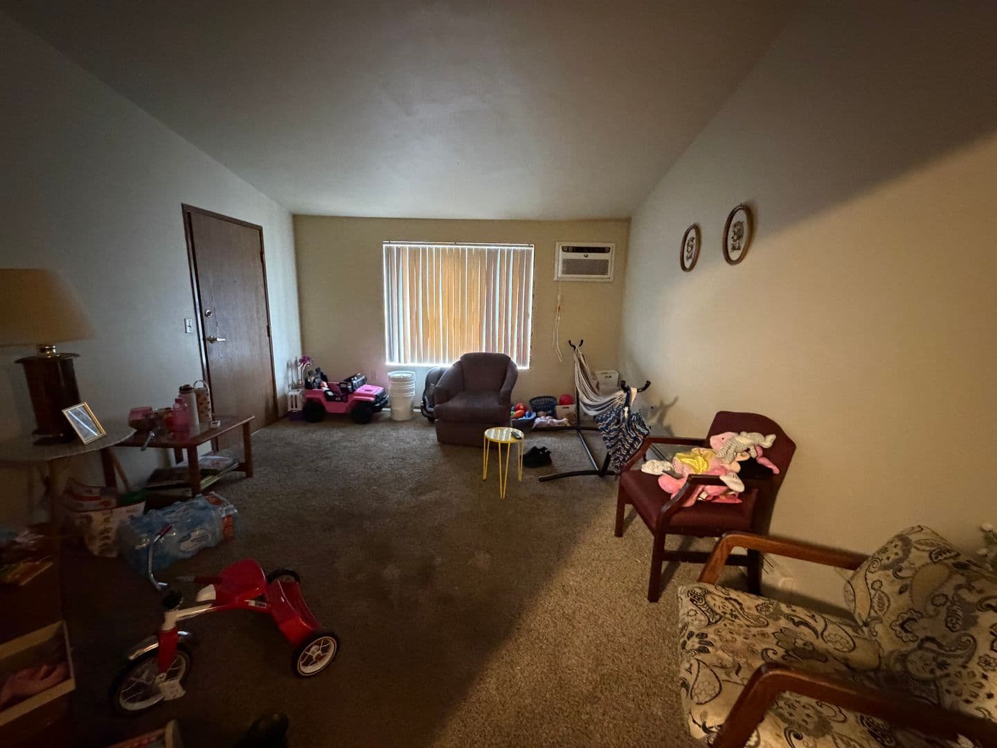 Green Bay Apartment: 2701 Humboldt Rd