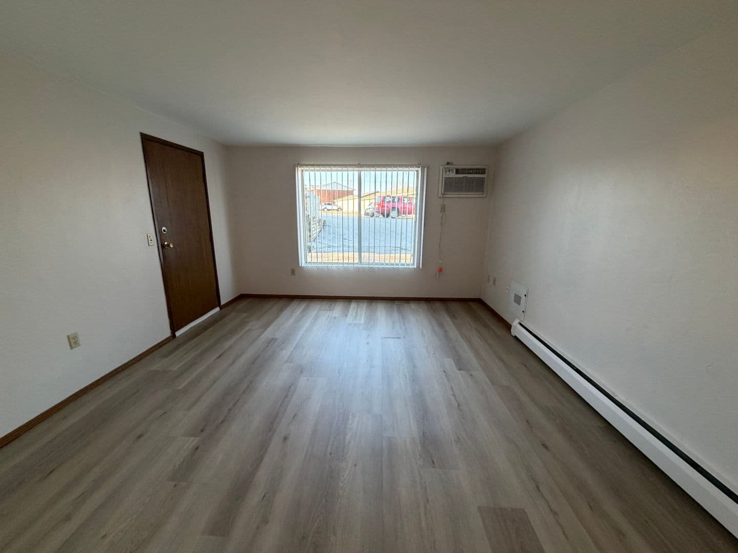 Green Bay Apartment: 2713 Humboldt Rd