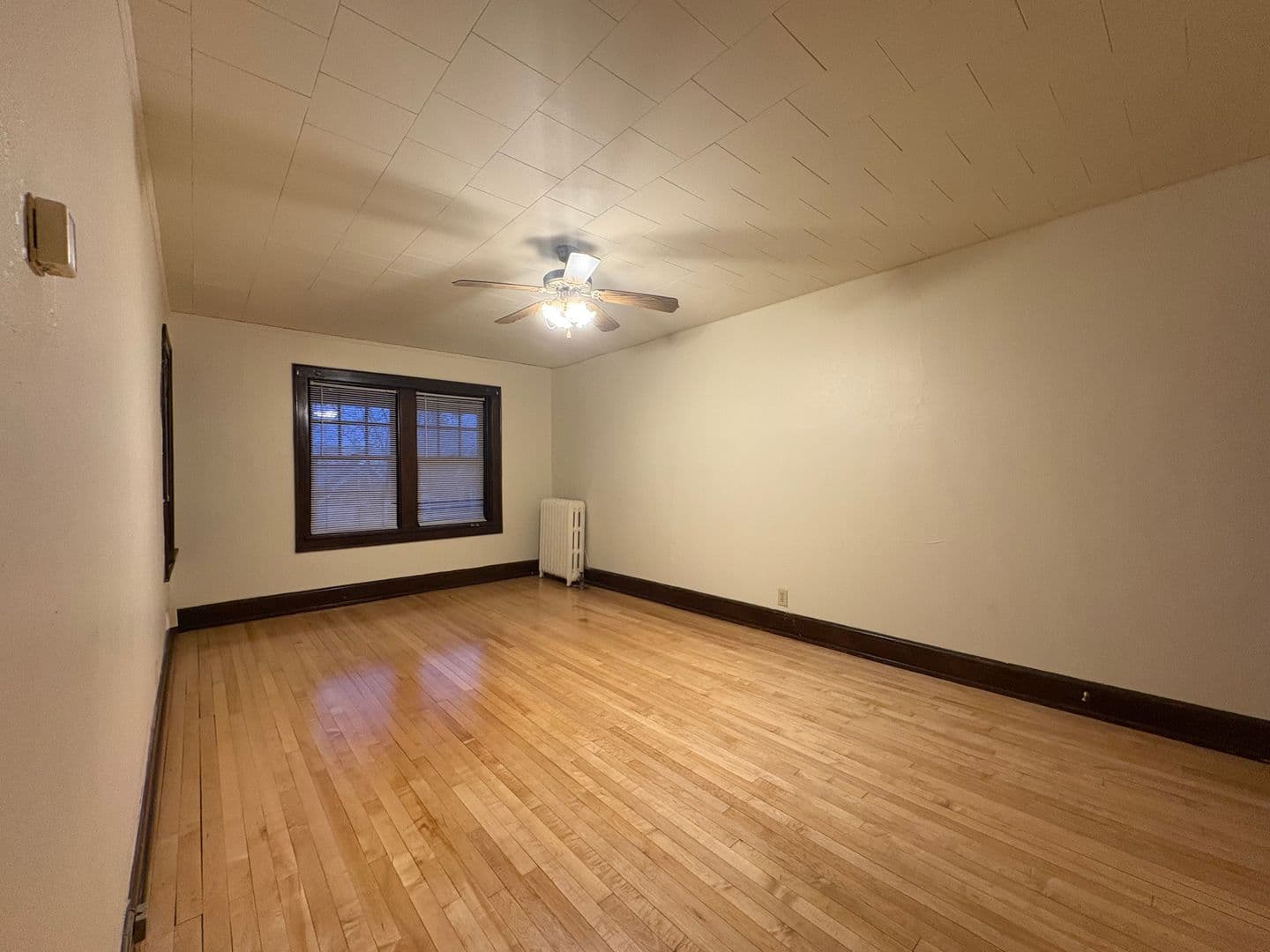 Milwaukee Apartment: 2637 N Cramer St