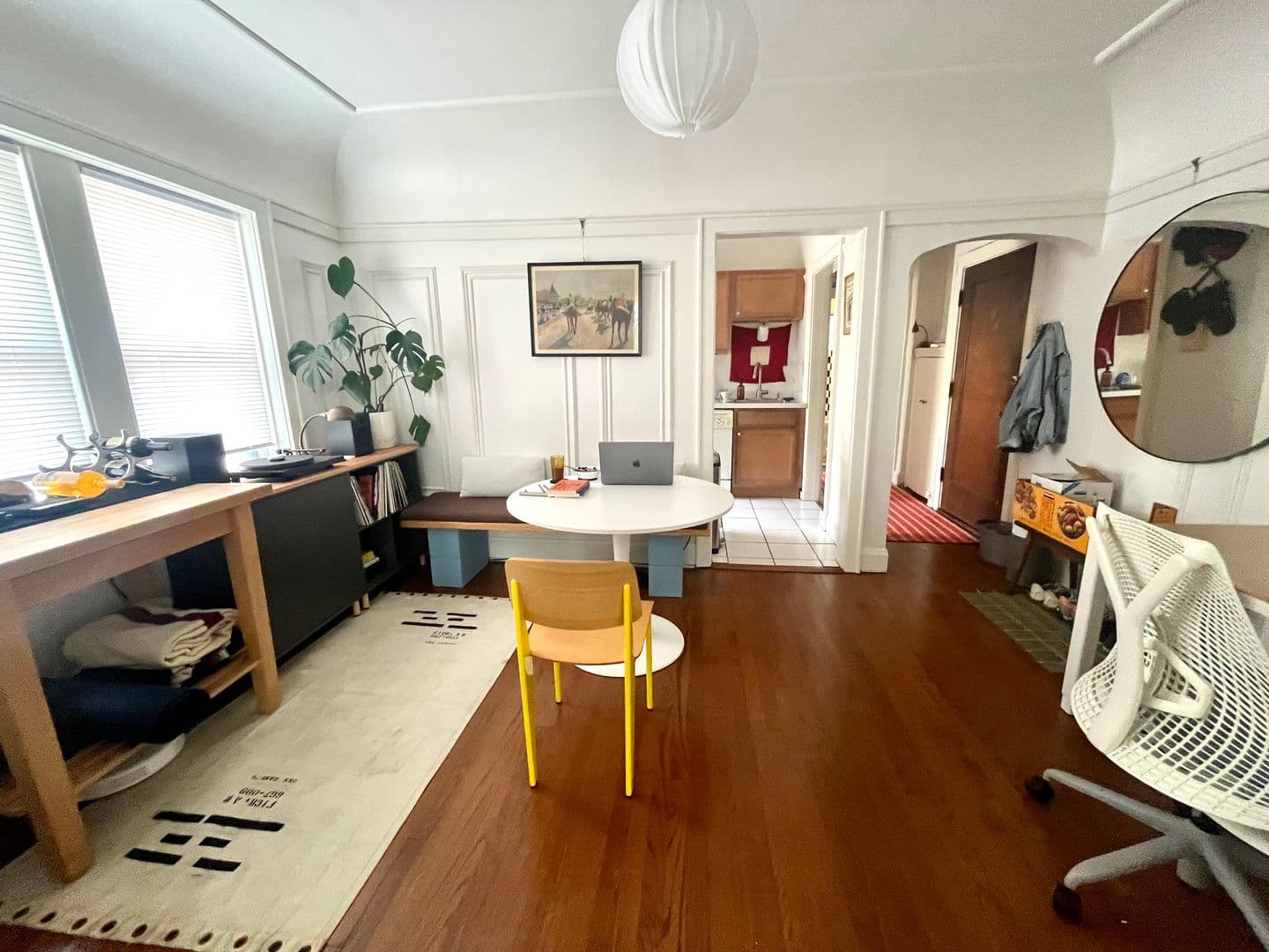 Shorewood Apartment: 1800 E Kenmore Pl.