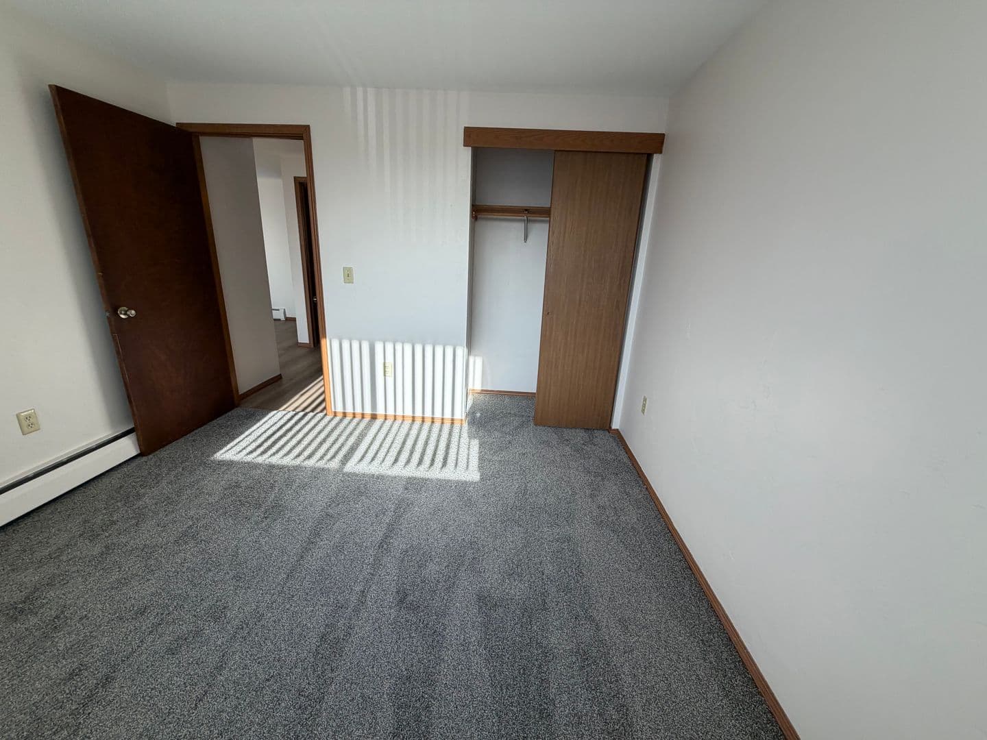 Green Bay Apartment: 2717 Humboldt Rd