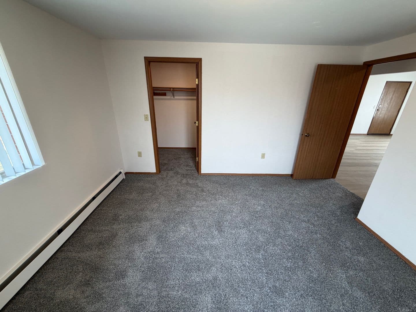 Green Bay Apartment: 2709 Humboldt Rd
