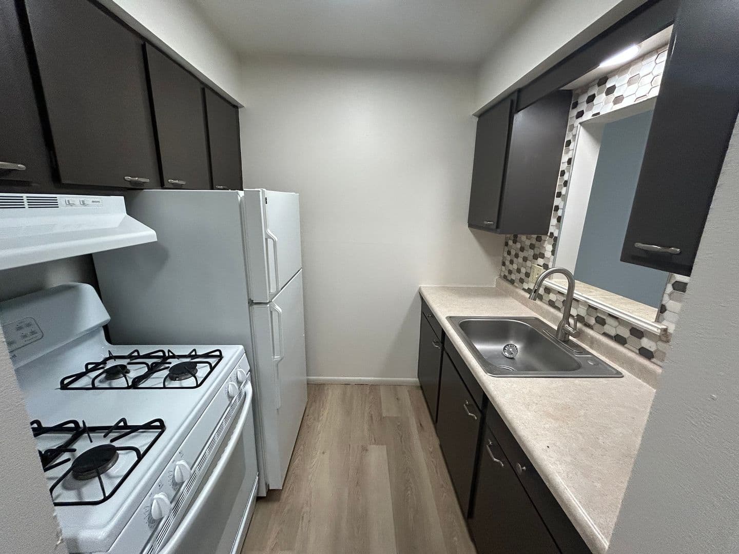 West Milwaukee Apartment: 5501 W National Ave