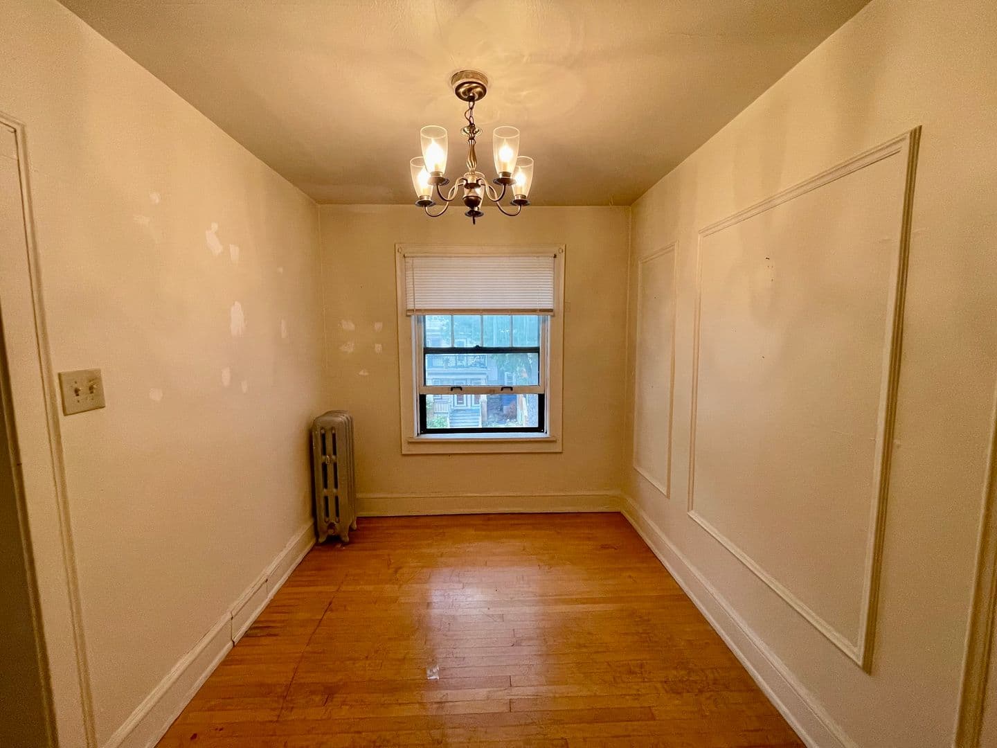Milwaukee Apartment: 1805 E Park Pl.