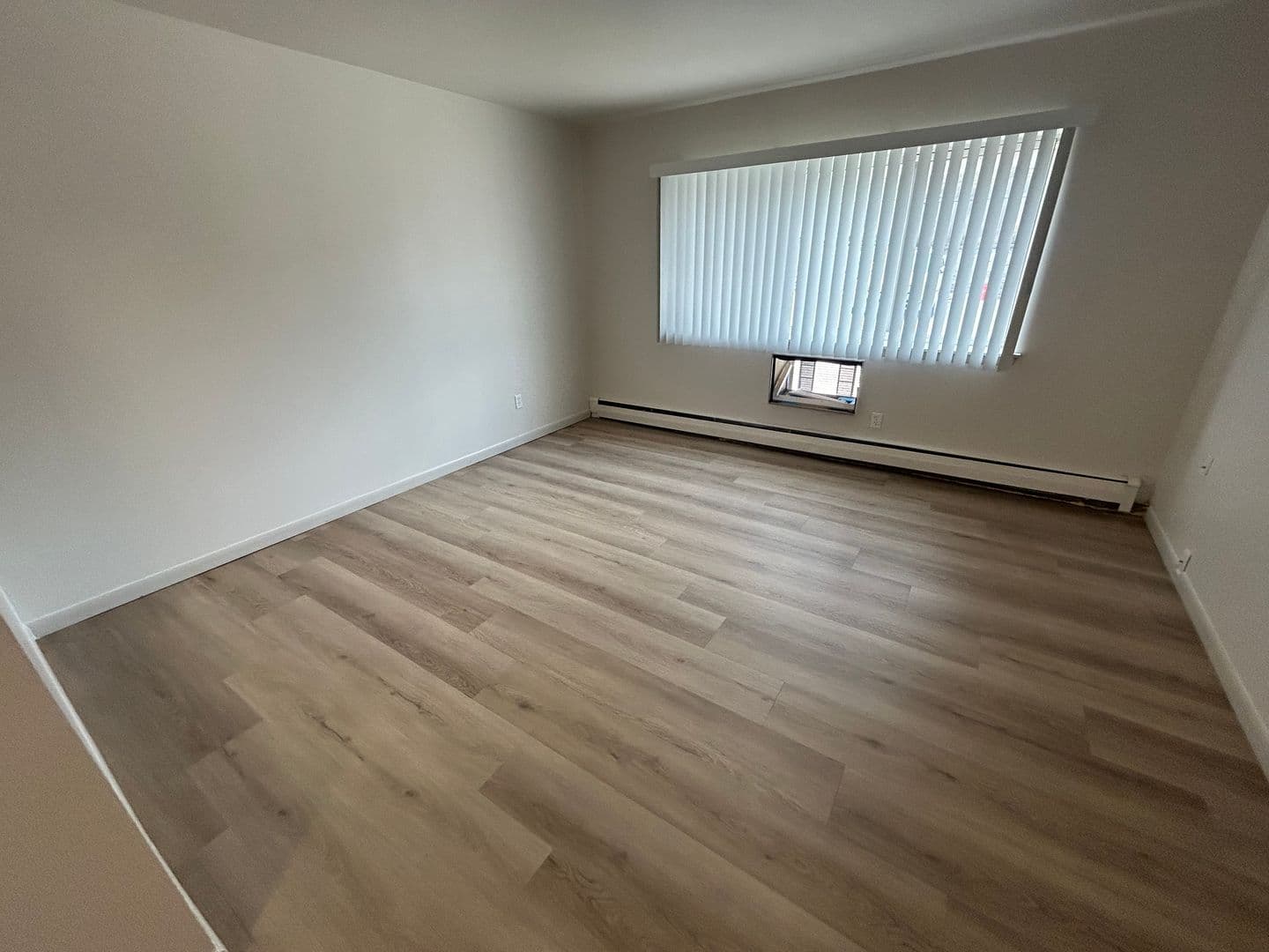 West Milwaukee Apartment: 5501 W National Ave