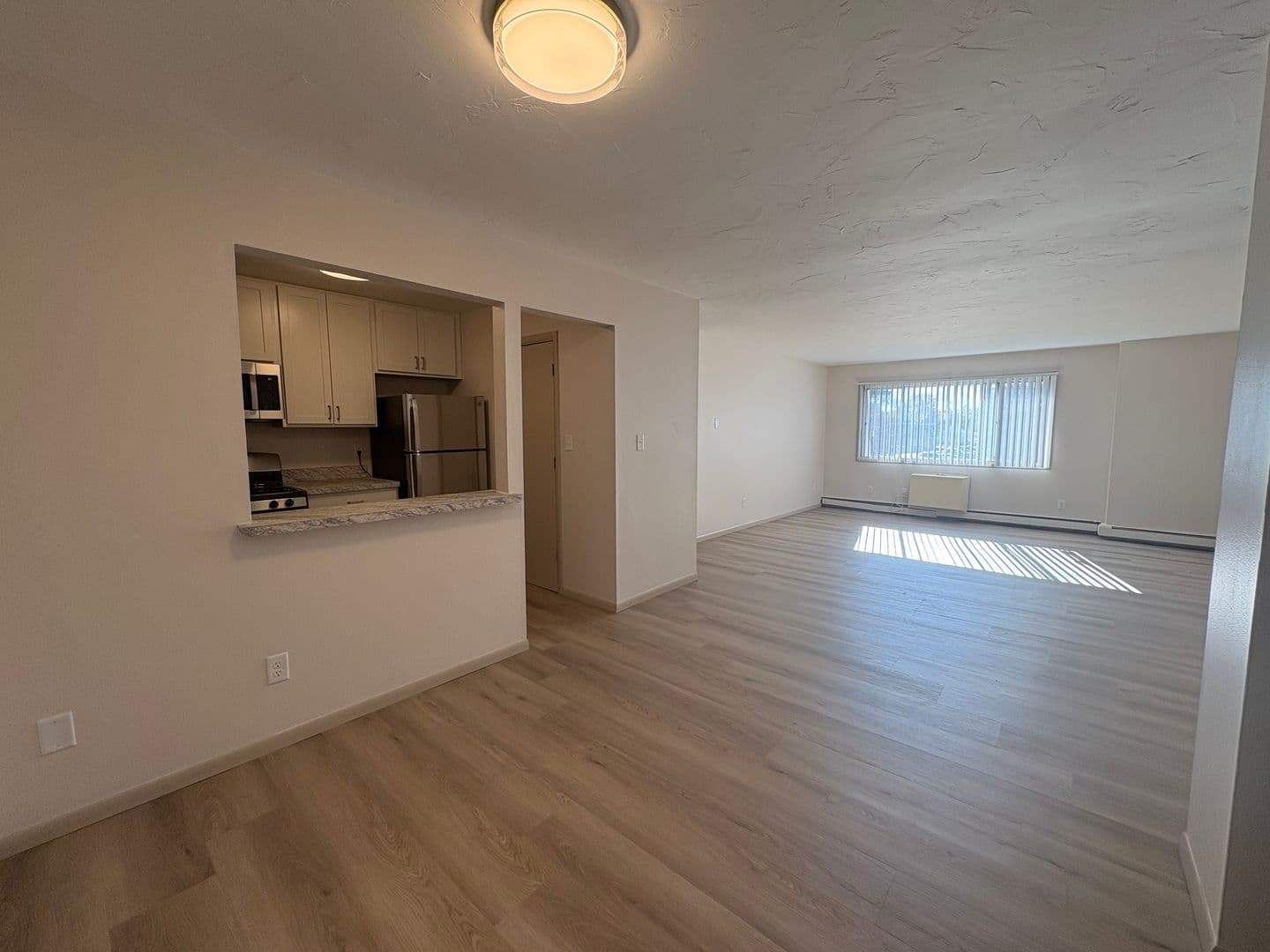 Green Bay Apartment: 1680 Shawano Ave