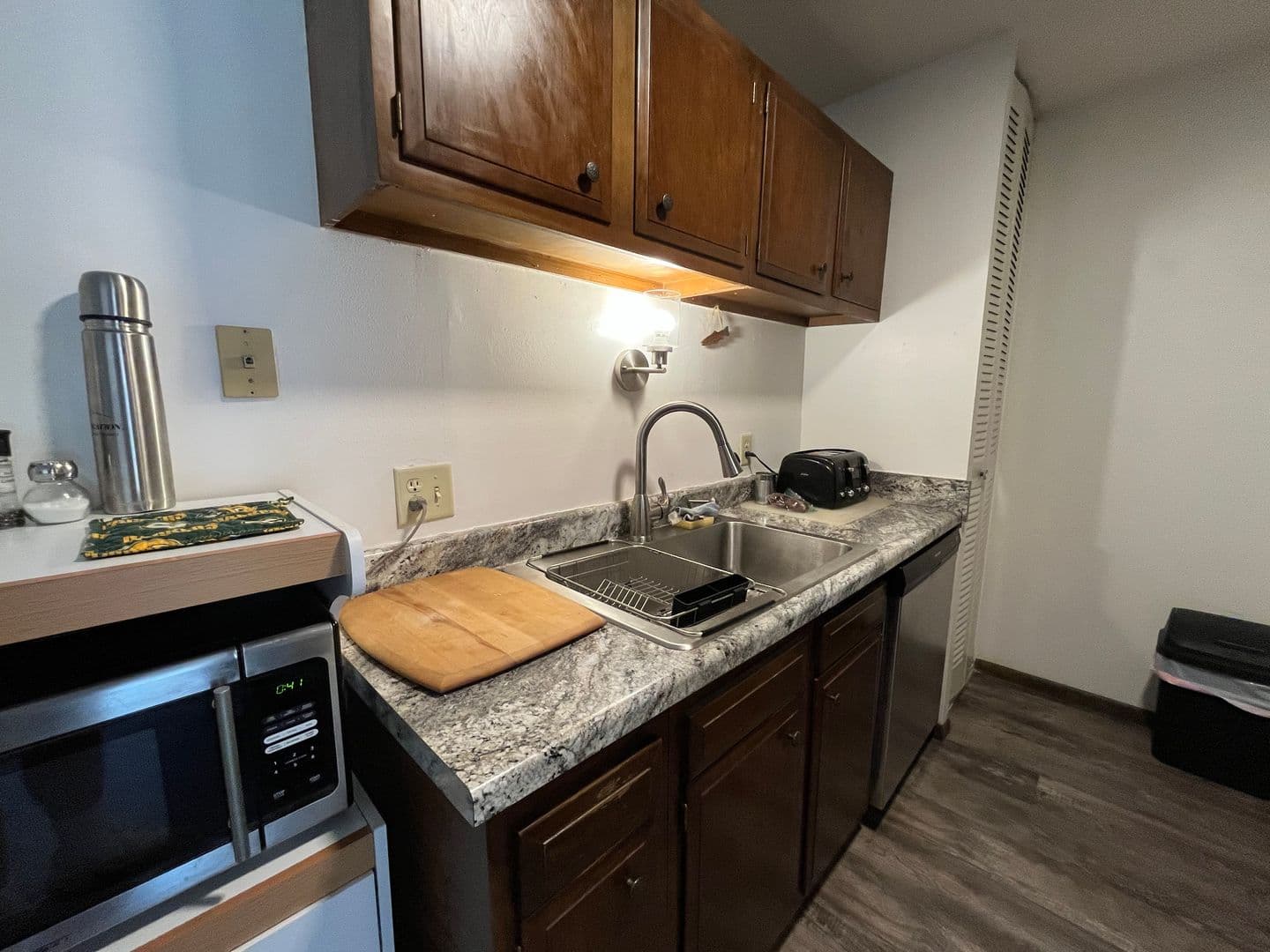 West Allis Apartment: 10610 W Oklahoma Ave