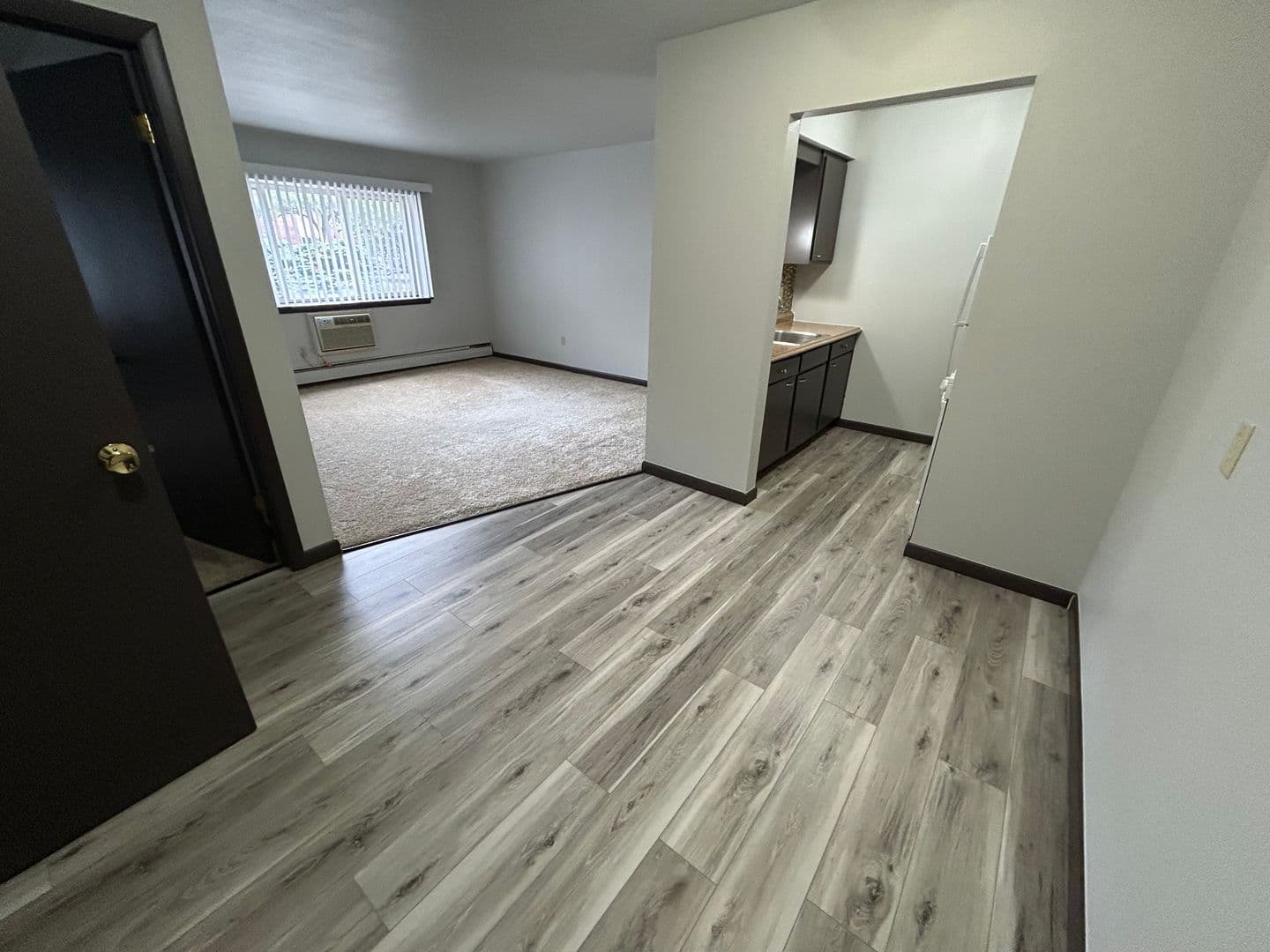 West Milwaukee Apartment: 5501 W National Ave
