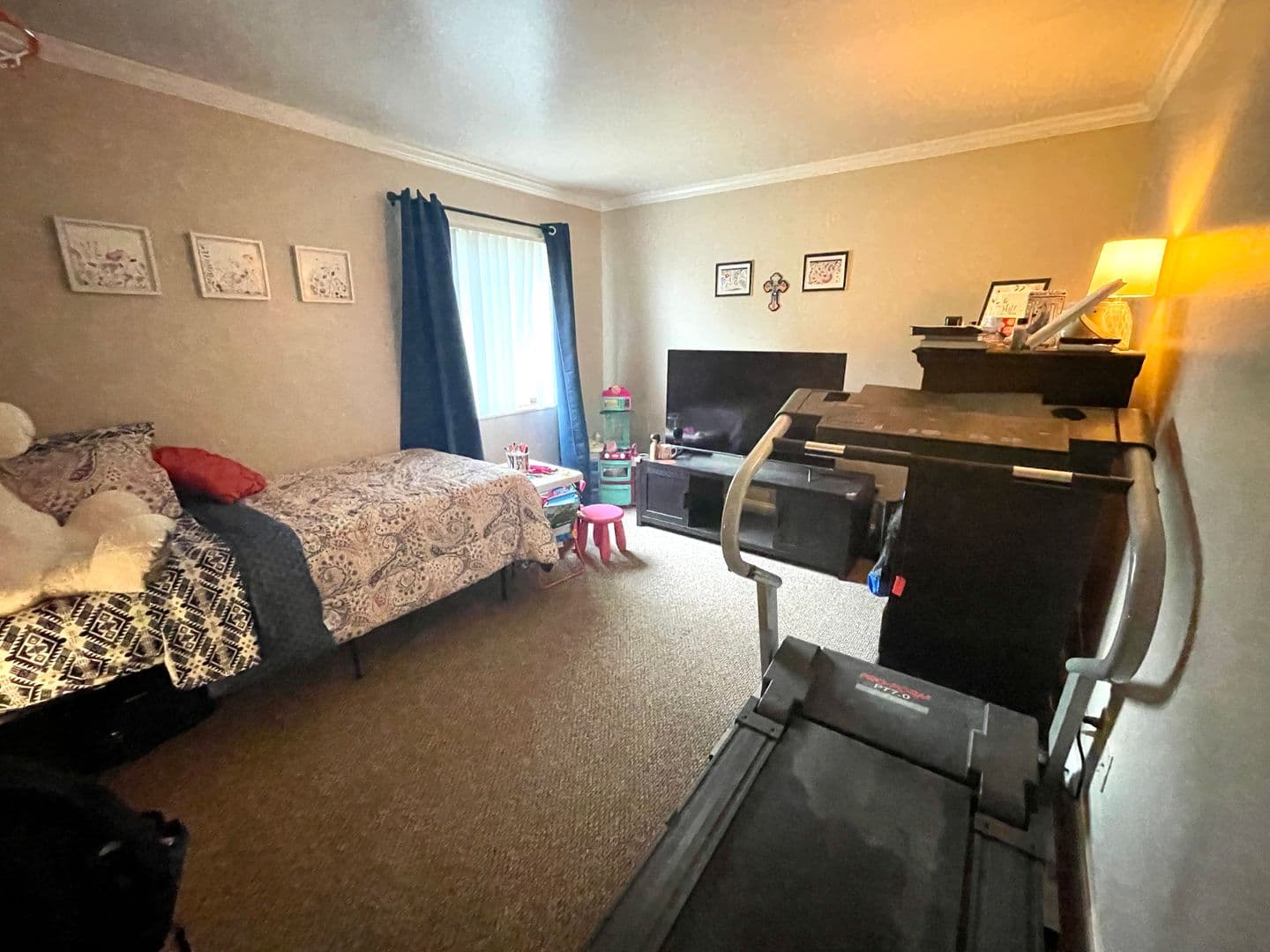 Germantown Apartment: N111 W15831-15835 Vienna Court