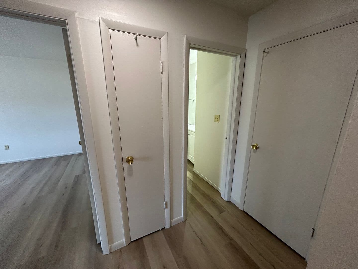 West Milwaukee Apartment: 5501 W National Ave