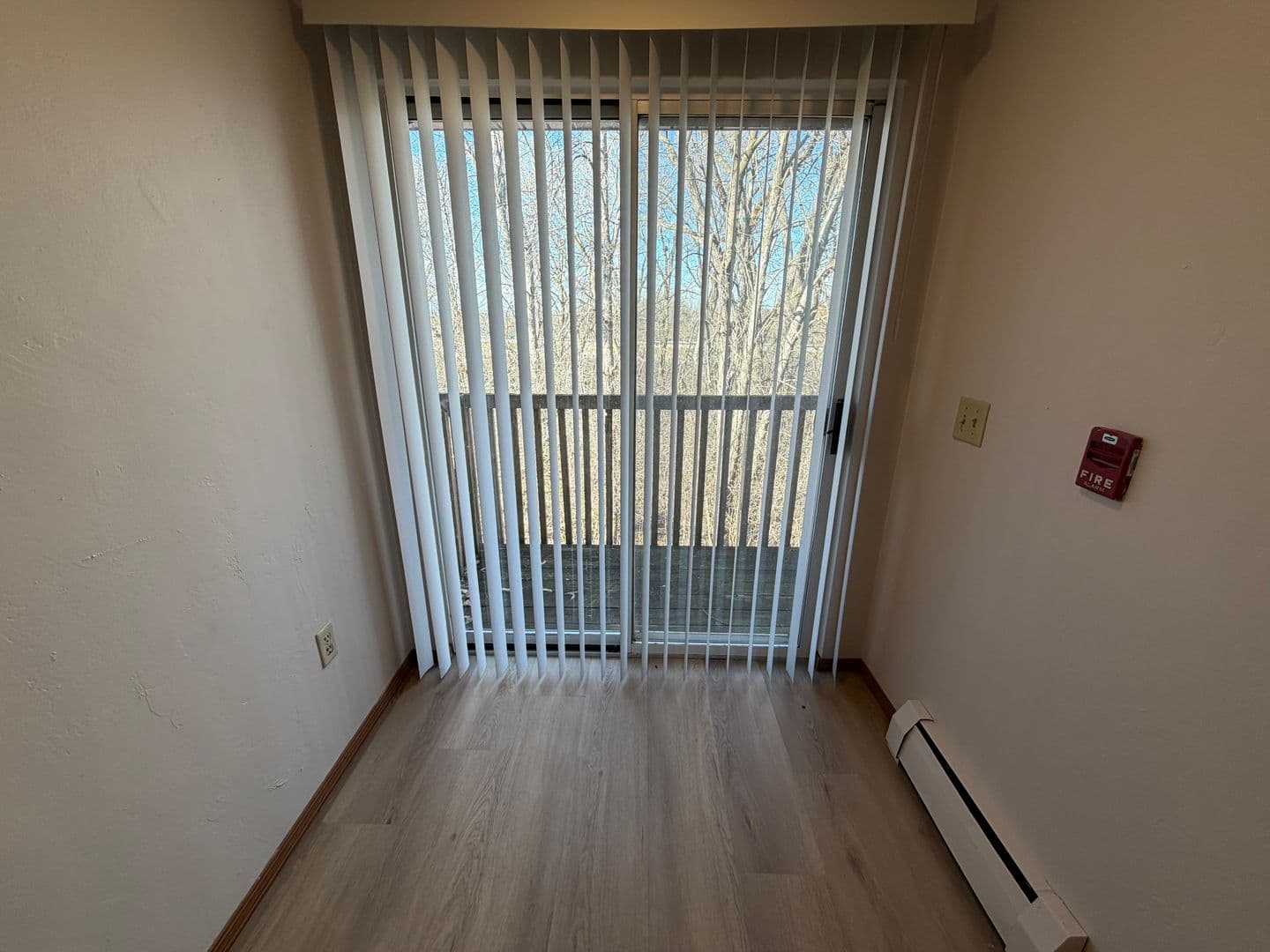 Green Bay Apartment: 2713 Humboldt Rd