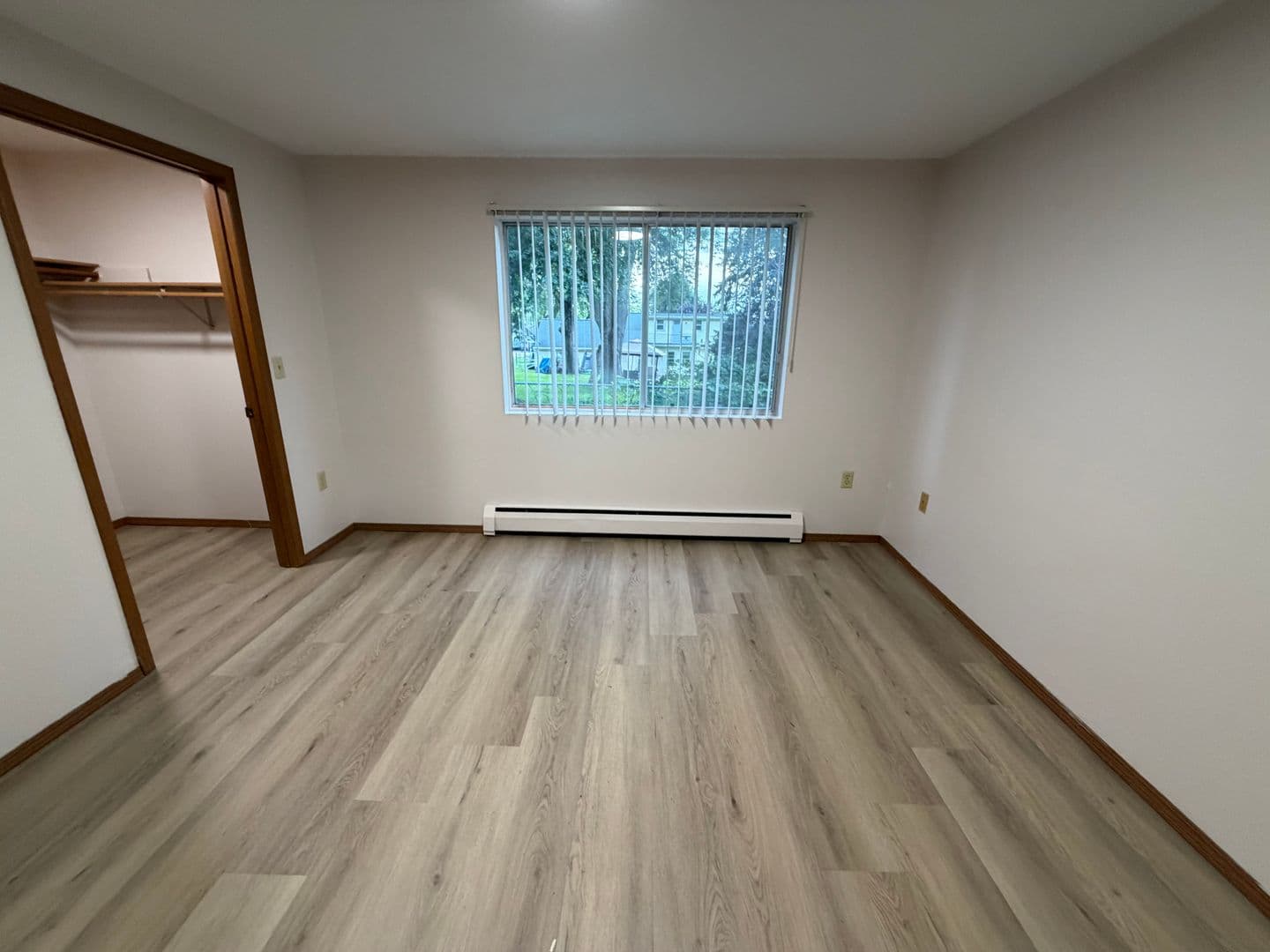 Green Bay Apartment: 2701 Humboldt Rd