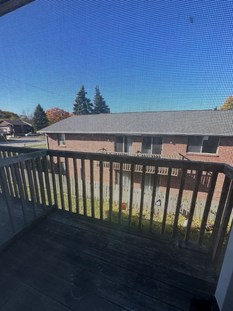 Green Bay Apartment: 2705 Humboldt Rd