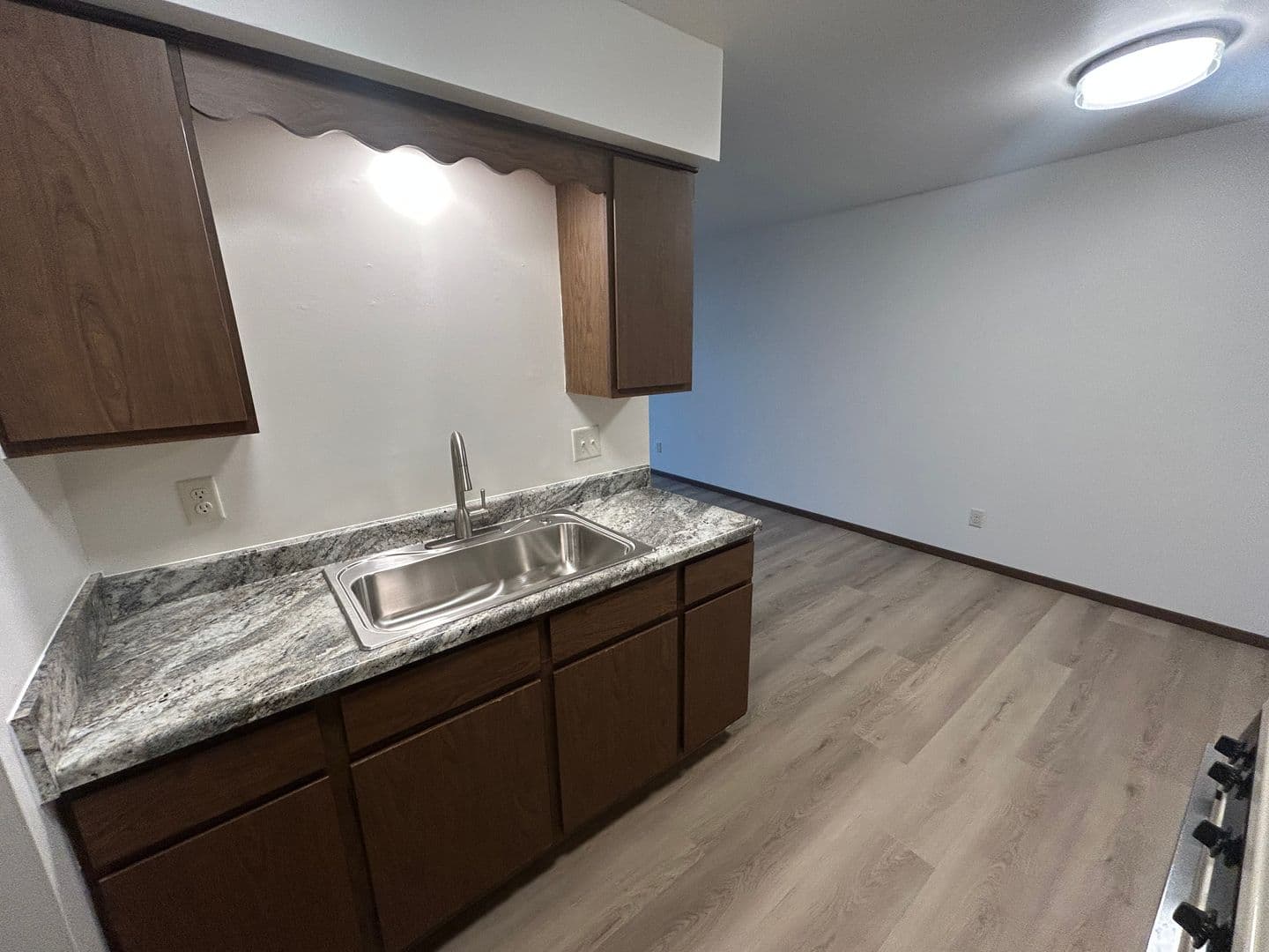 West Allis Apartment: 11322 W National Ave