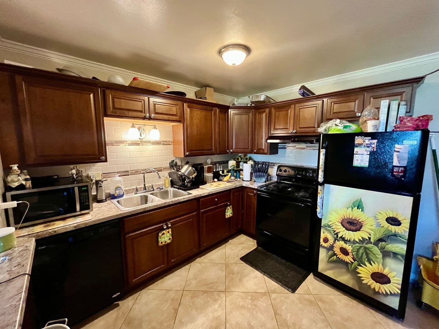 Germantown Apartment: N111 W15860-15864 Vienna Court