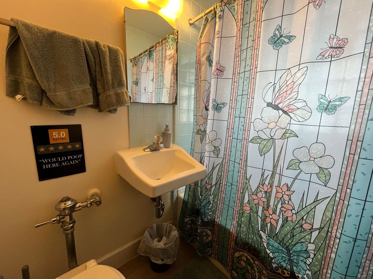 West Allis Apartment: 7726 W Becher St.