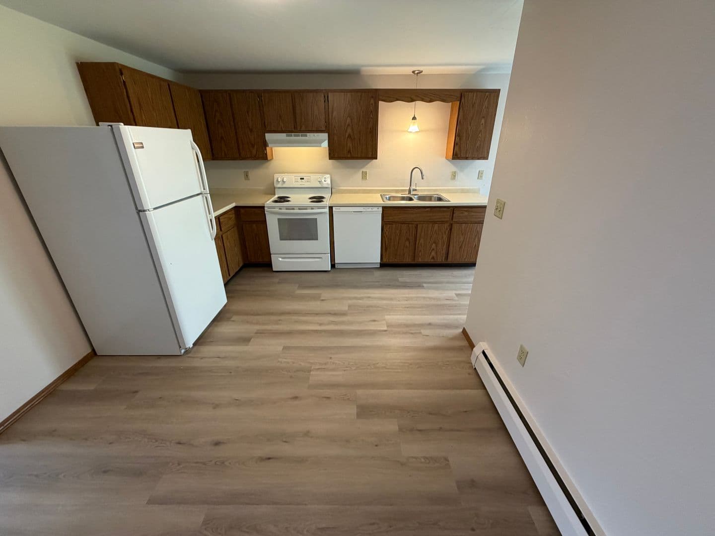 Green Bay Apartment: 2681 Humboldt Rd