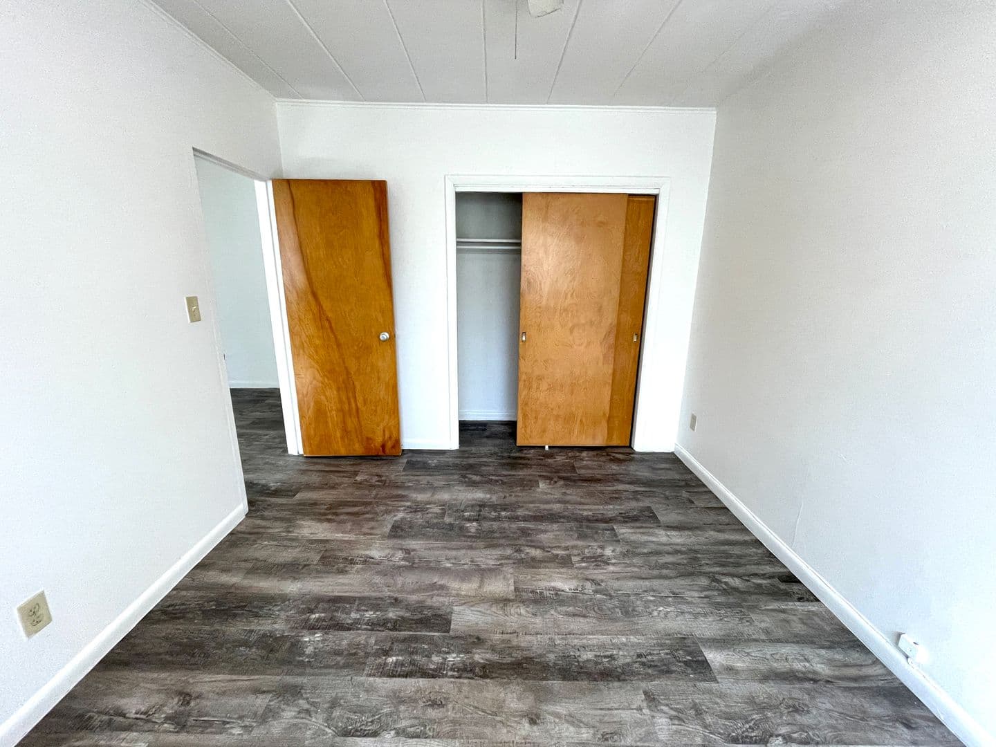 Milwaukee Apartment: 930 N Marshall St.
