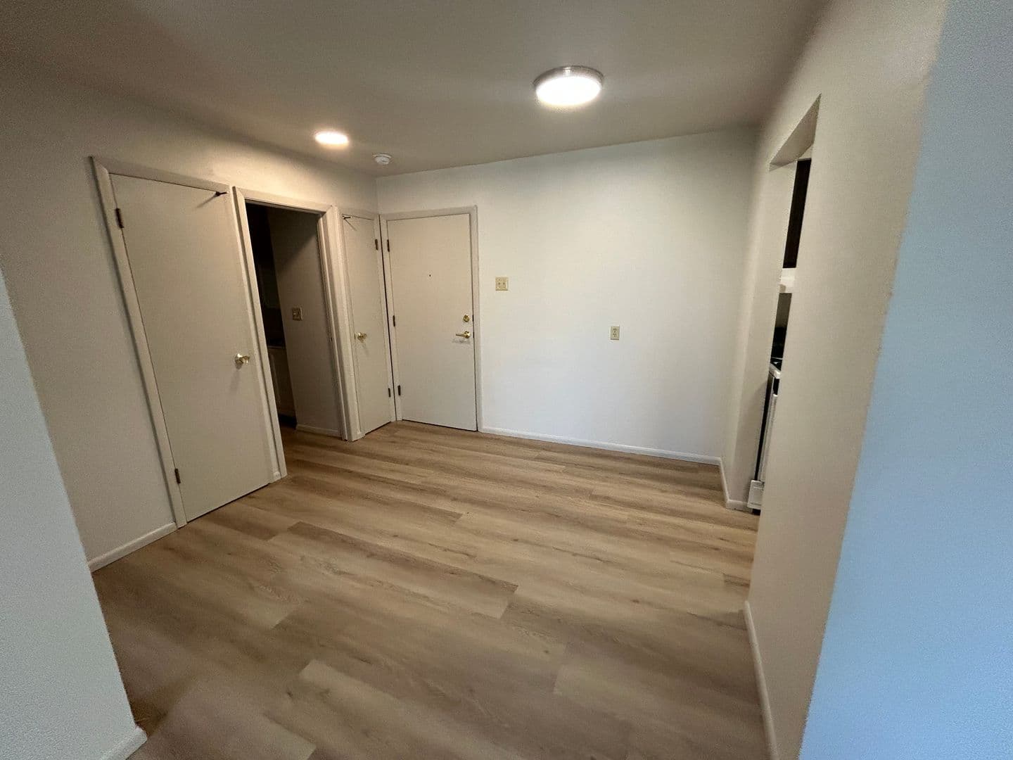 West Milwaukee Apartment: 5501 W National Ave