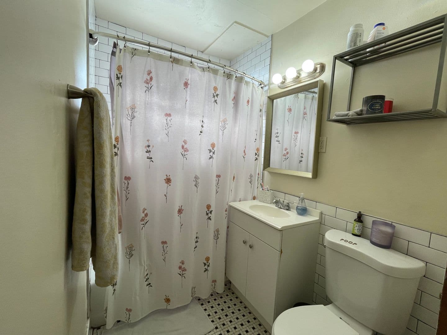 Wauwatosa Apartment: 7411-19 W. Center St.