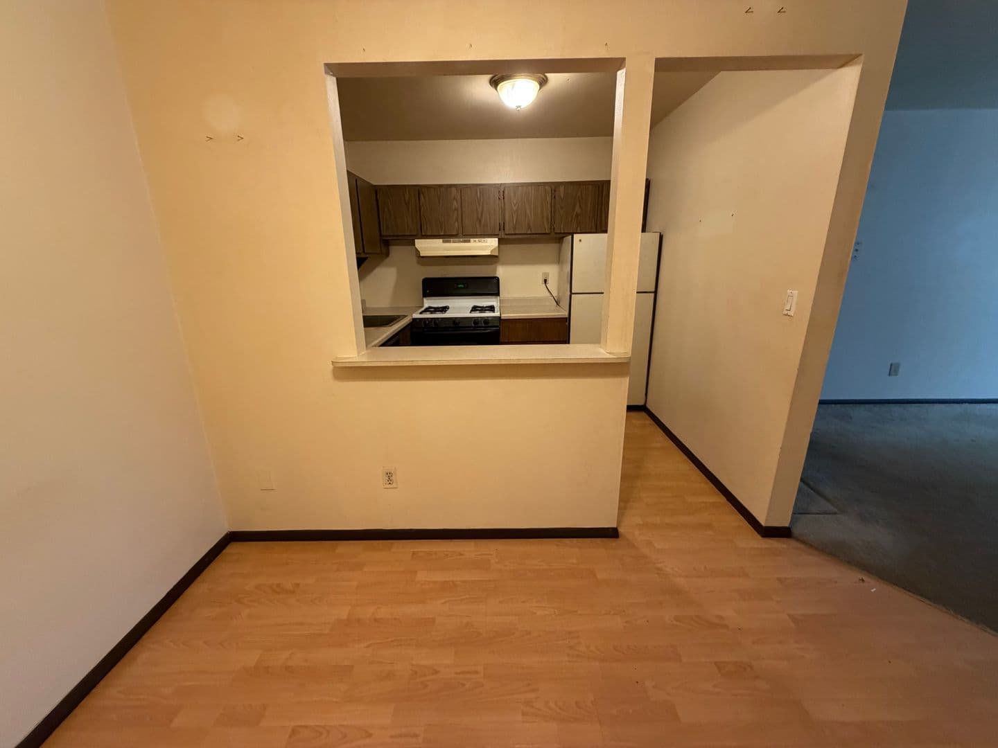 Green Bay Apartment: 1668 Shawano Ave
