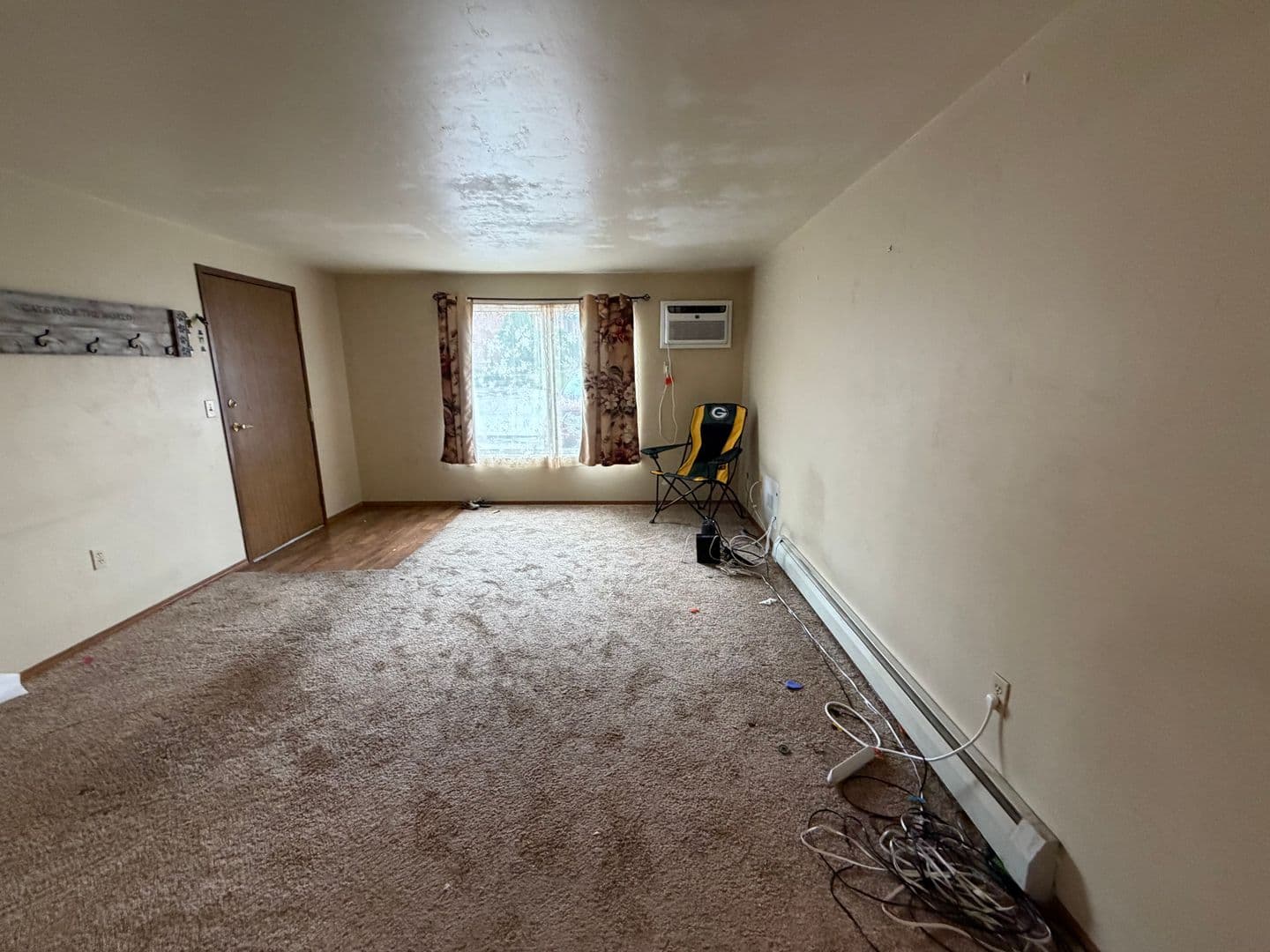 Green Bay Apartment: 2681 Humboldt Rd