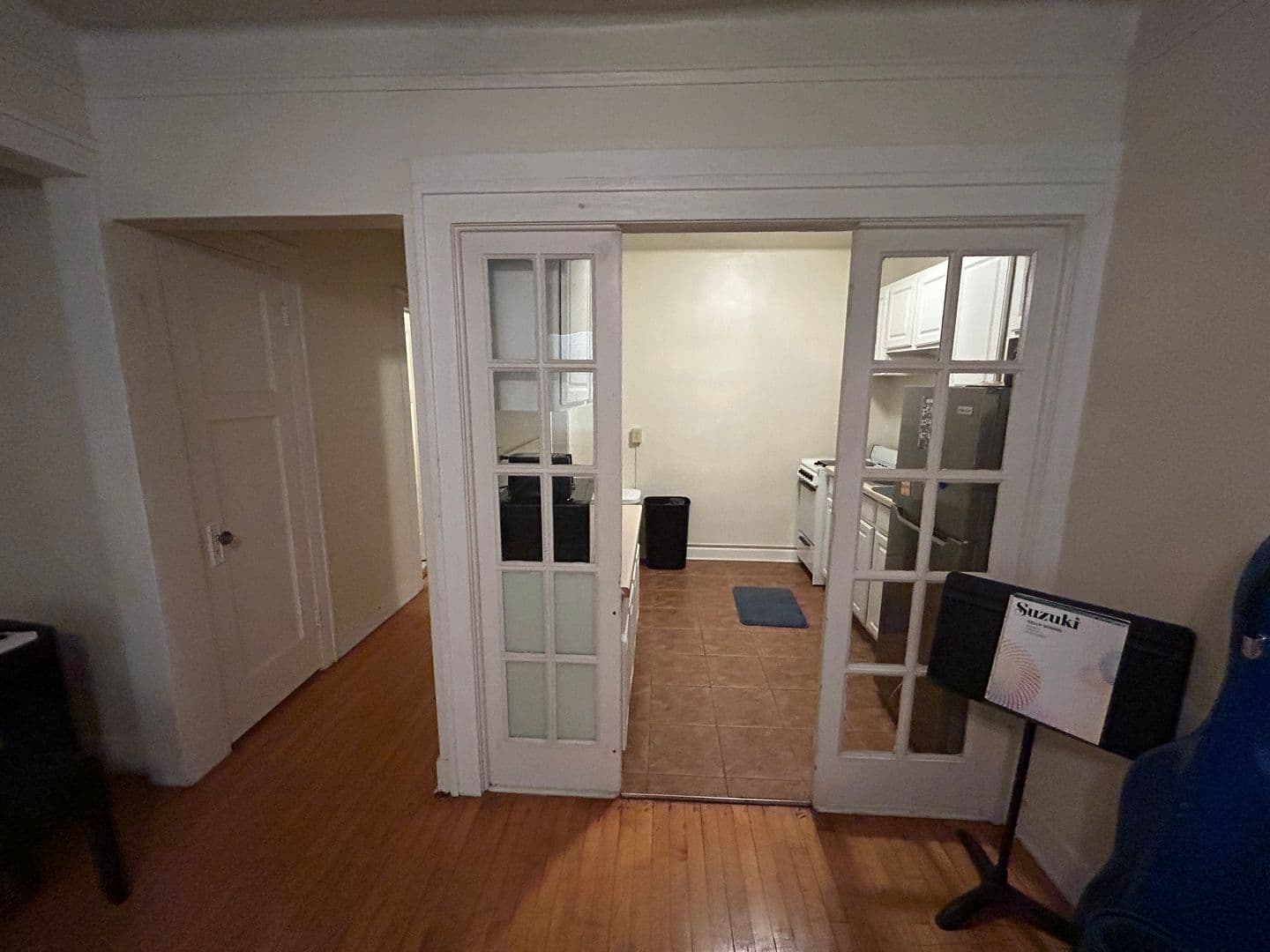 Milwaukee Apartment: 903 E Kilbourn Ave