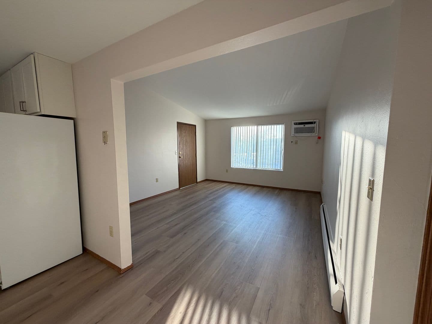 Green Bay Apartment: 2711 Humboldt Rd