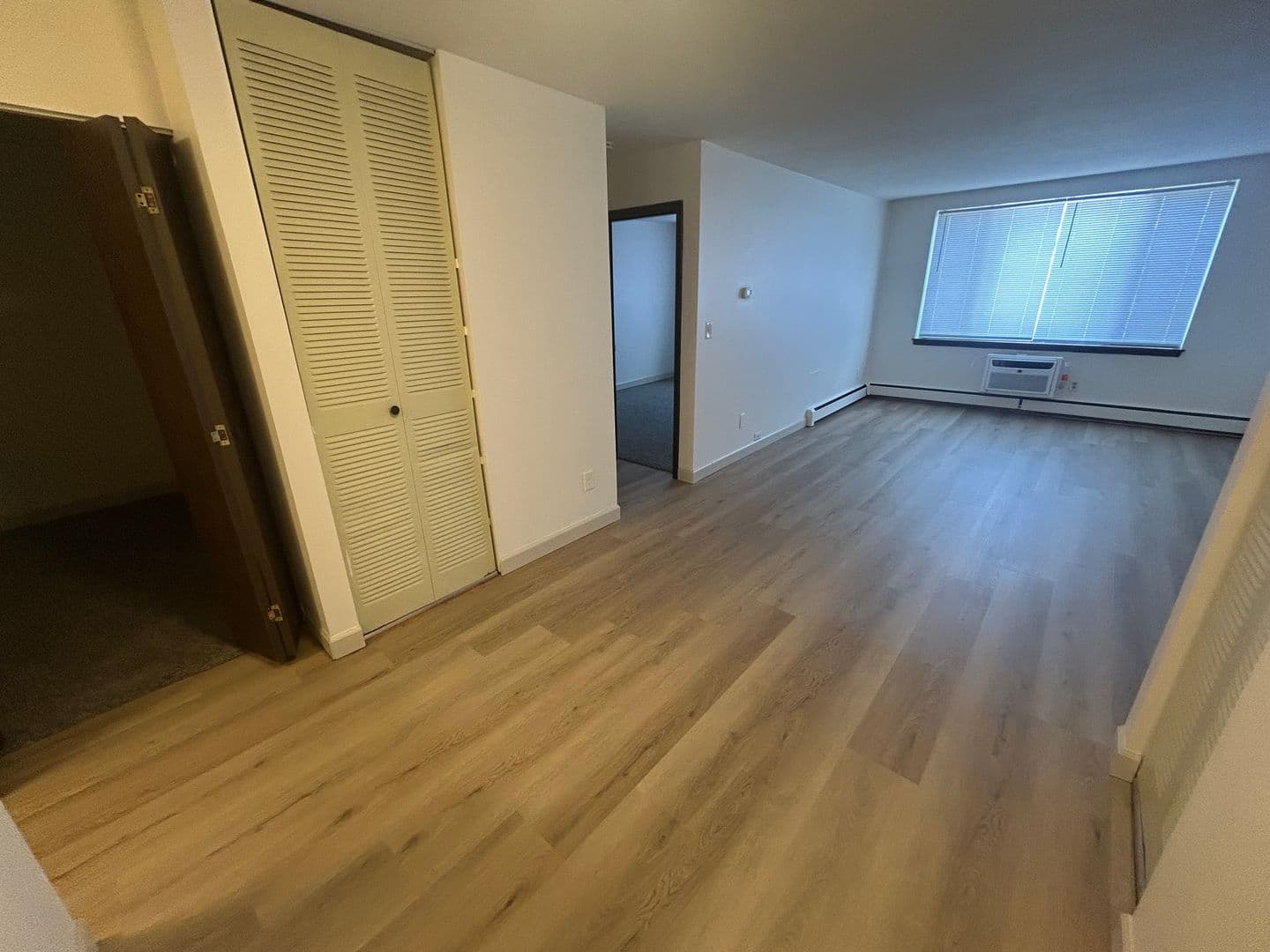 Milwaukee Apartment: 2636 S Logan Ave