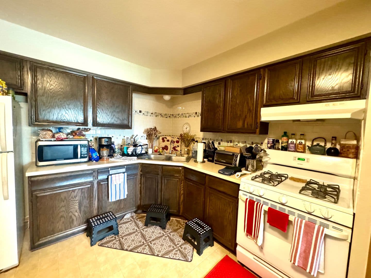 Germantown Apartment: W155N11352 Sylvan Circle