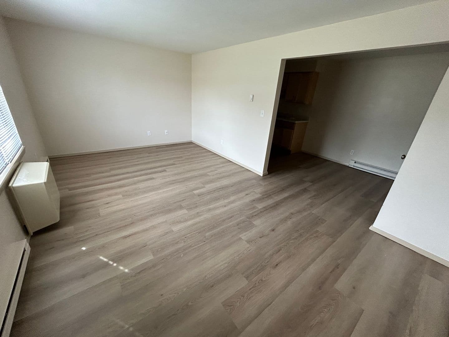 Appleton Apartment: 20 Bluemound Ct