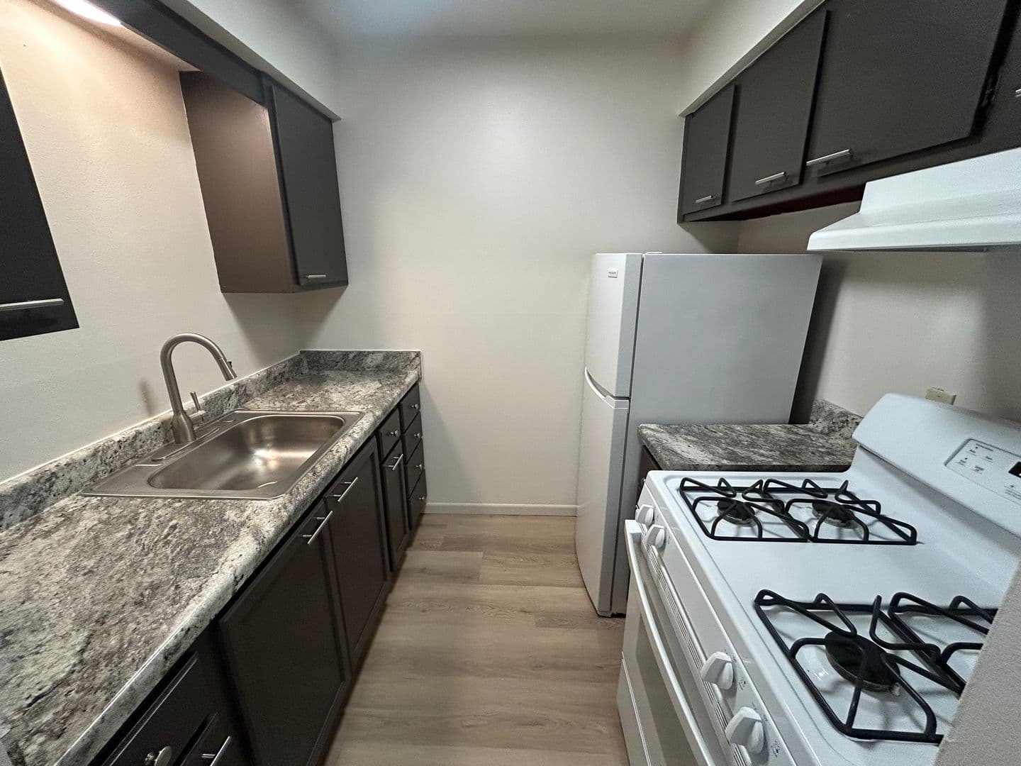 West Milwaukee Apartment: 5501 W National Ave