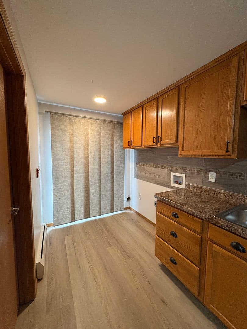 Green Bay Apartment: 2685 Humboldt Rd