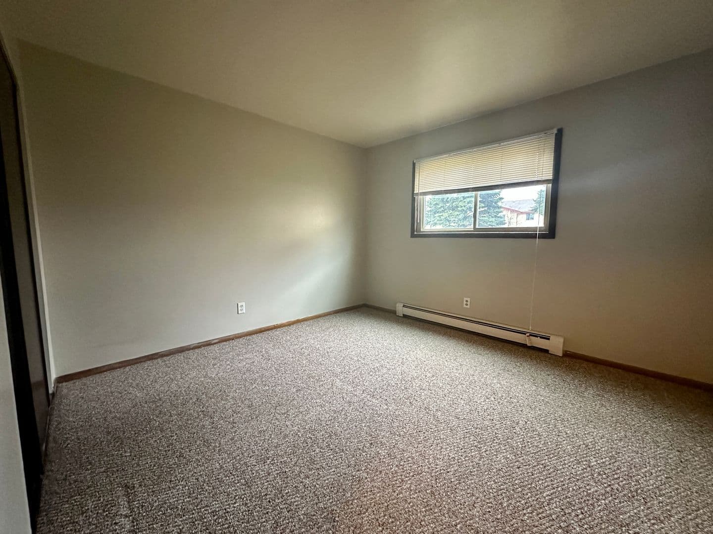 Germantown Apartment: N113 W15479 Francese Dr.