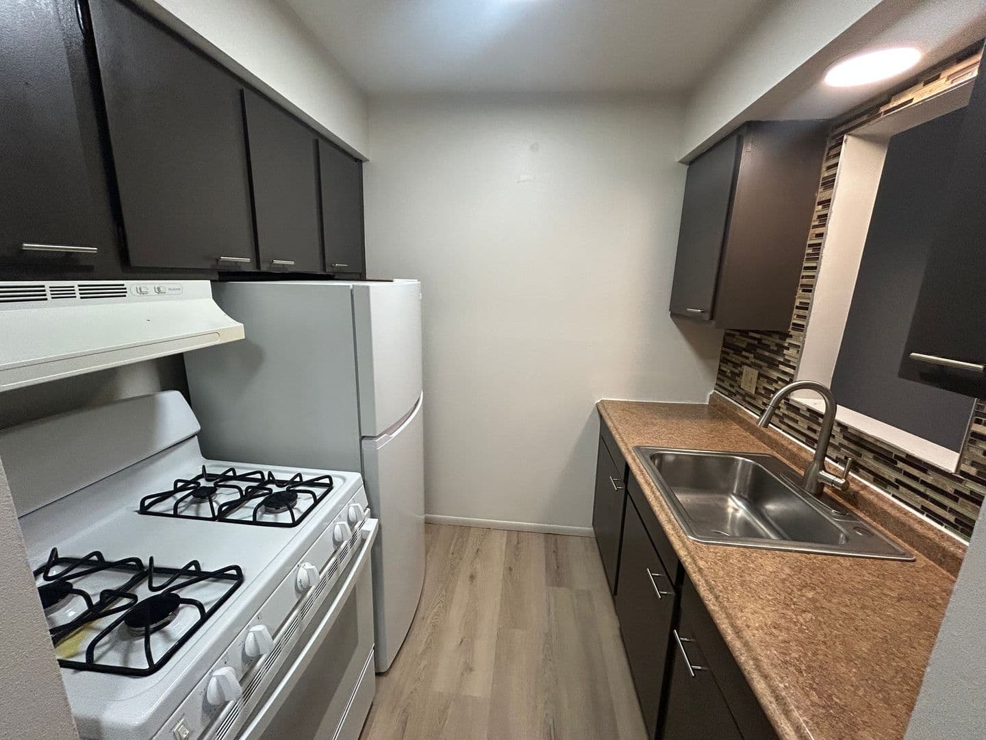 West Milwaukee Apartment: 5501 W National Ave
