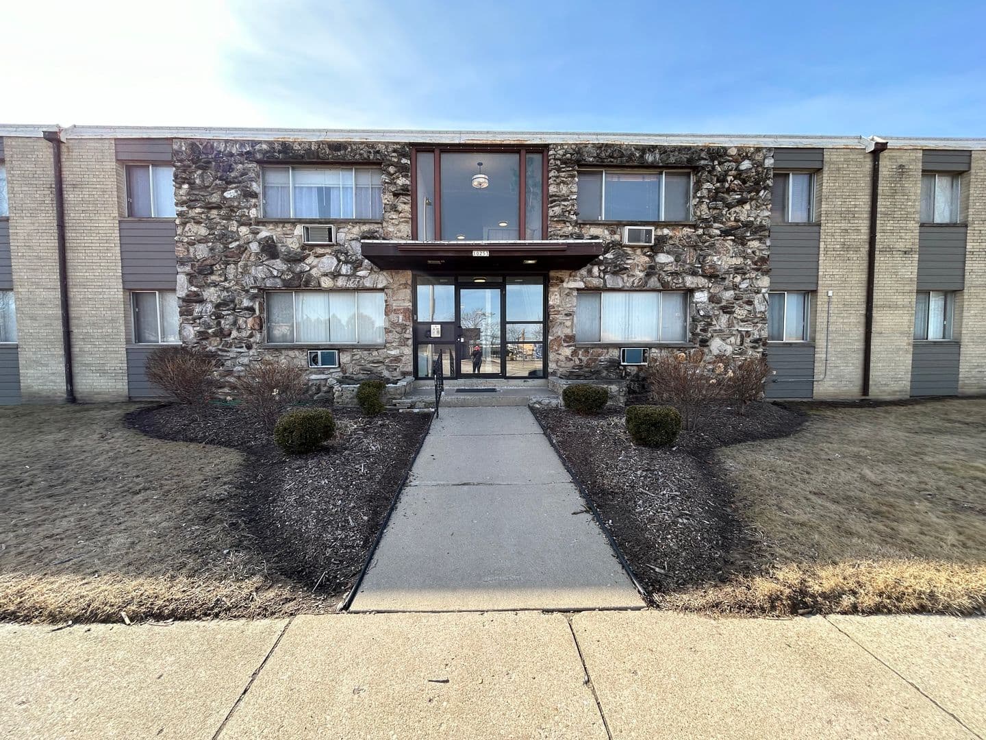 West Allis Apartment: 10253 W Cleveland Ave