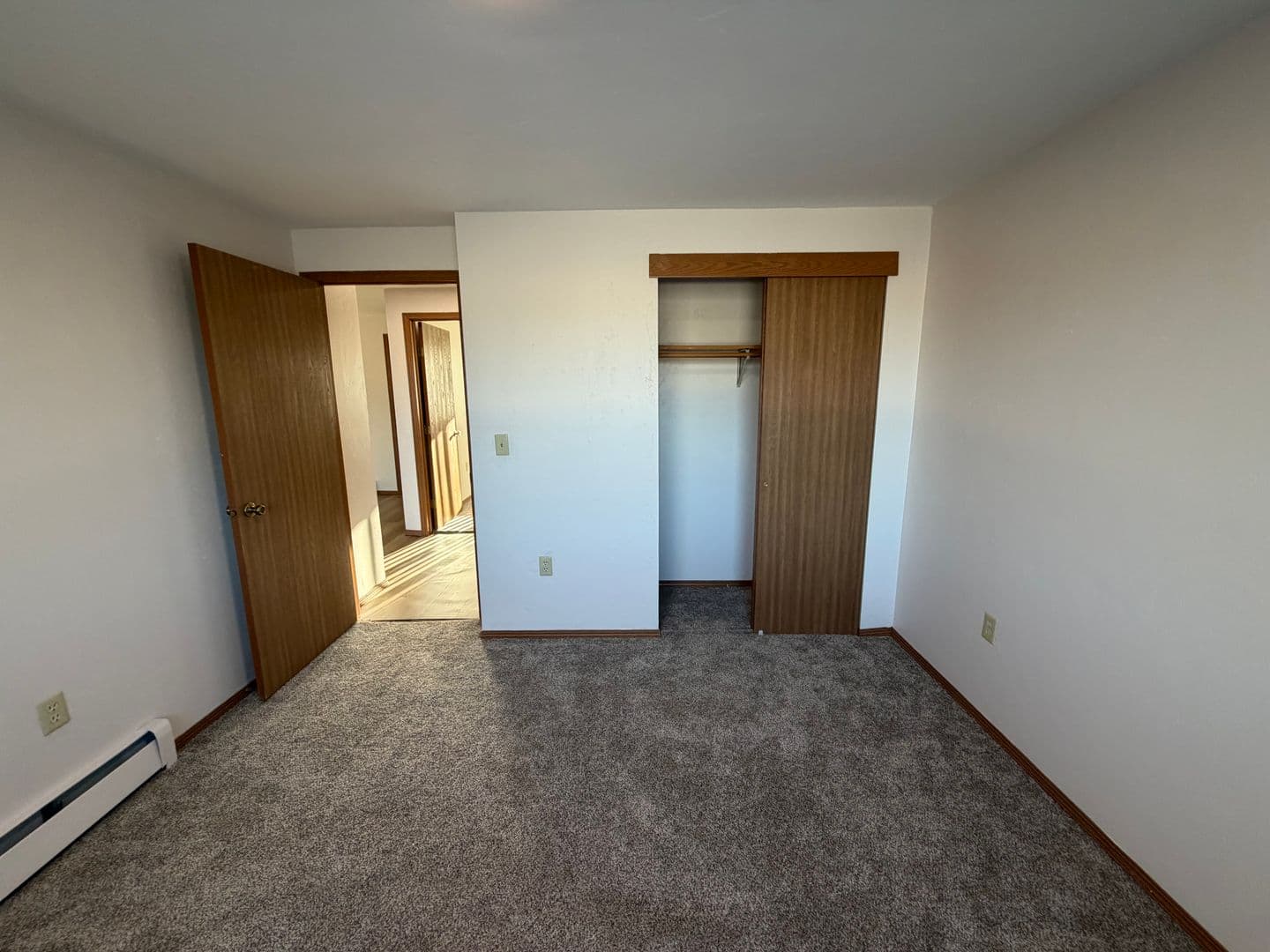 Green Bay Apartment: 2709 Humboldt Rd