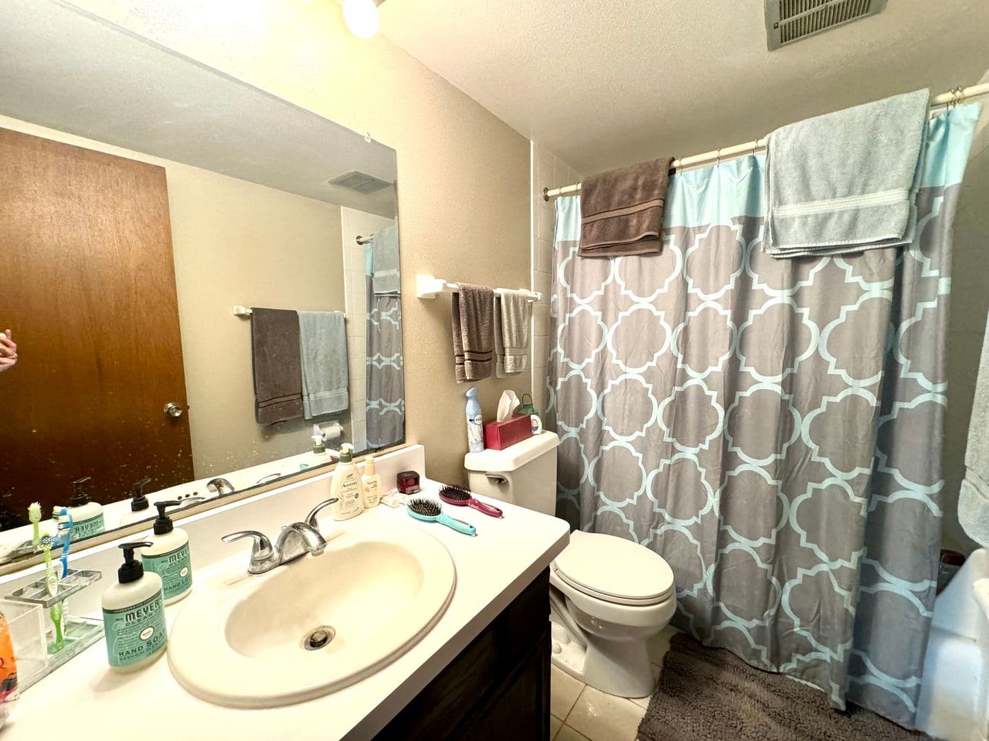 Germantown Apartment: W155N11352 Sylvan Circle