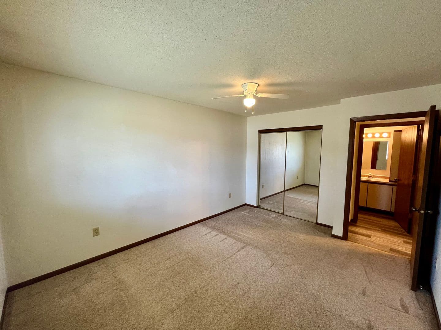 Merrill Apartment: 806 S State Street