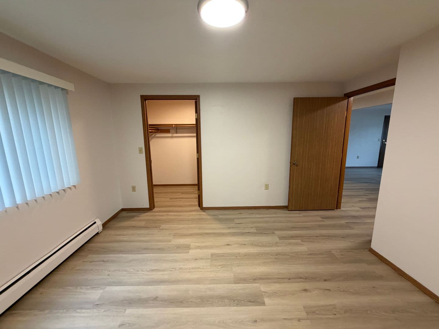 Green Bay Apartment: 2677 Humboldt Rd