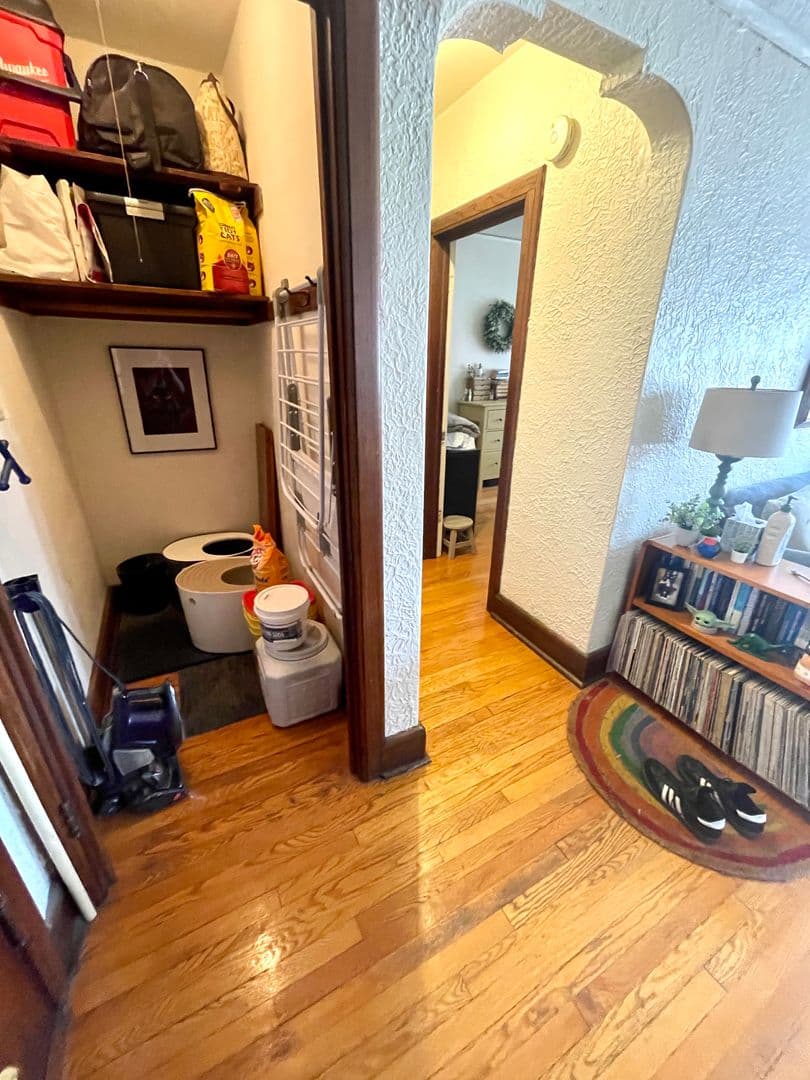 Shorewood Apartment: 1420 E Capitol Drive