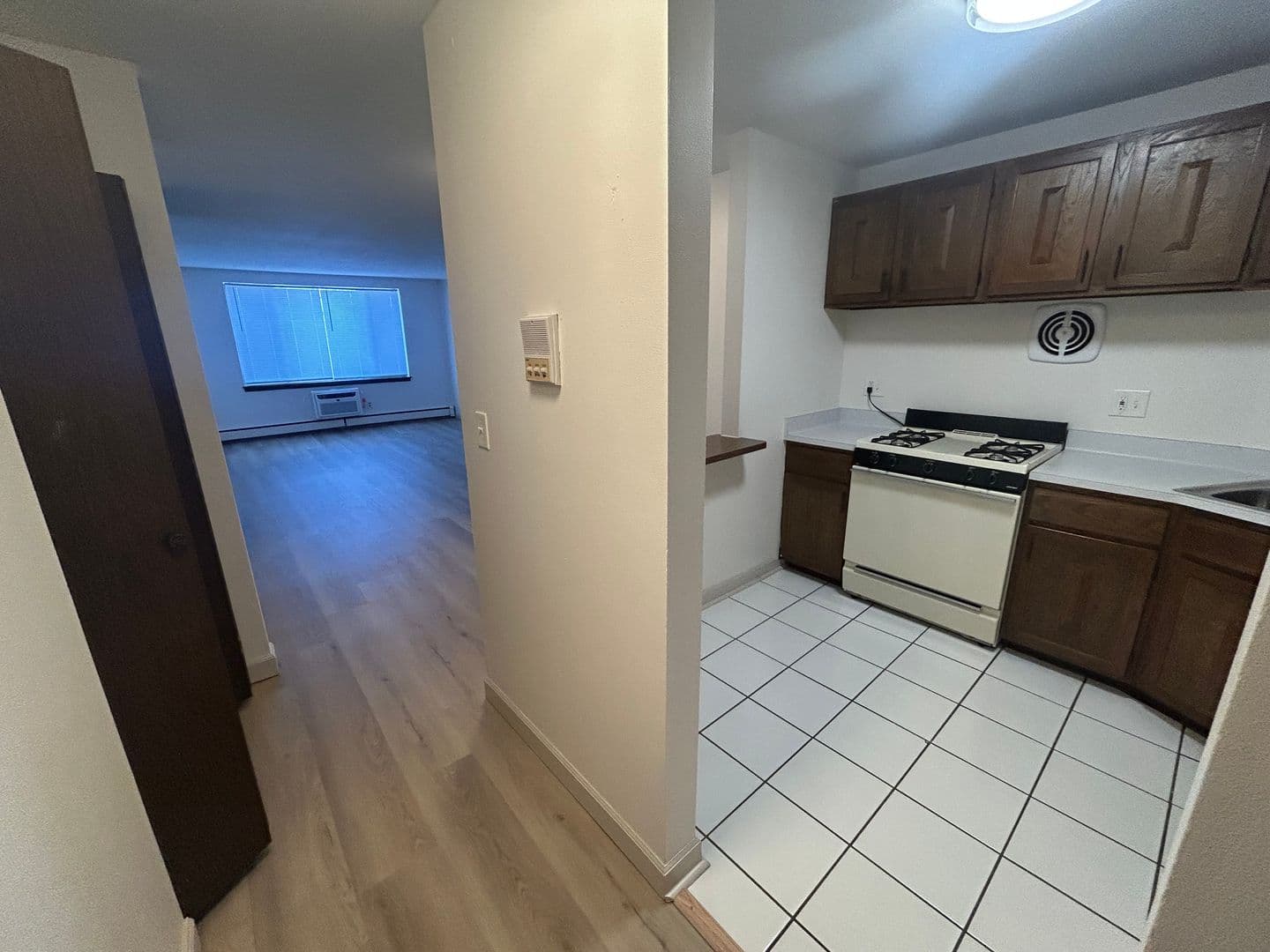 Milwaukee Apartment: 2636 S Logan Ave