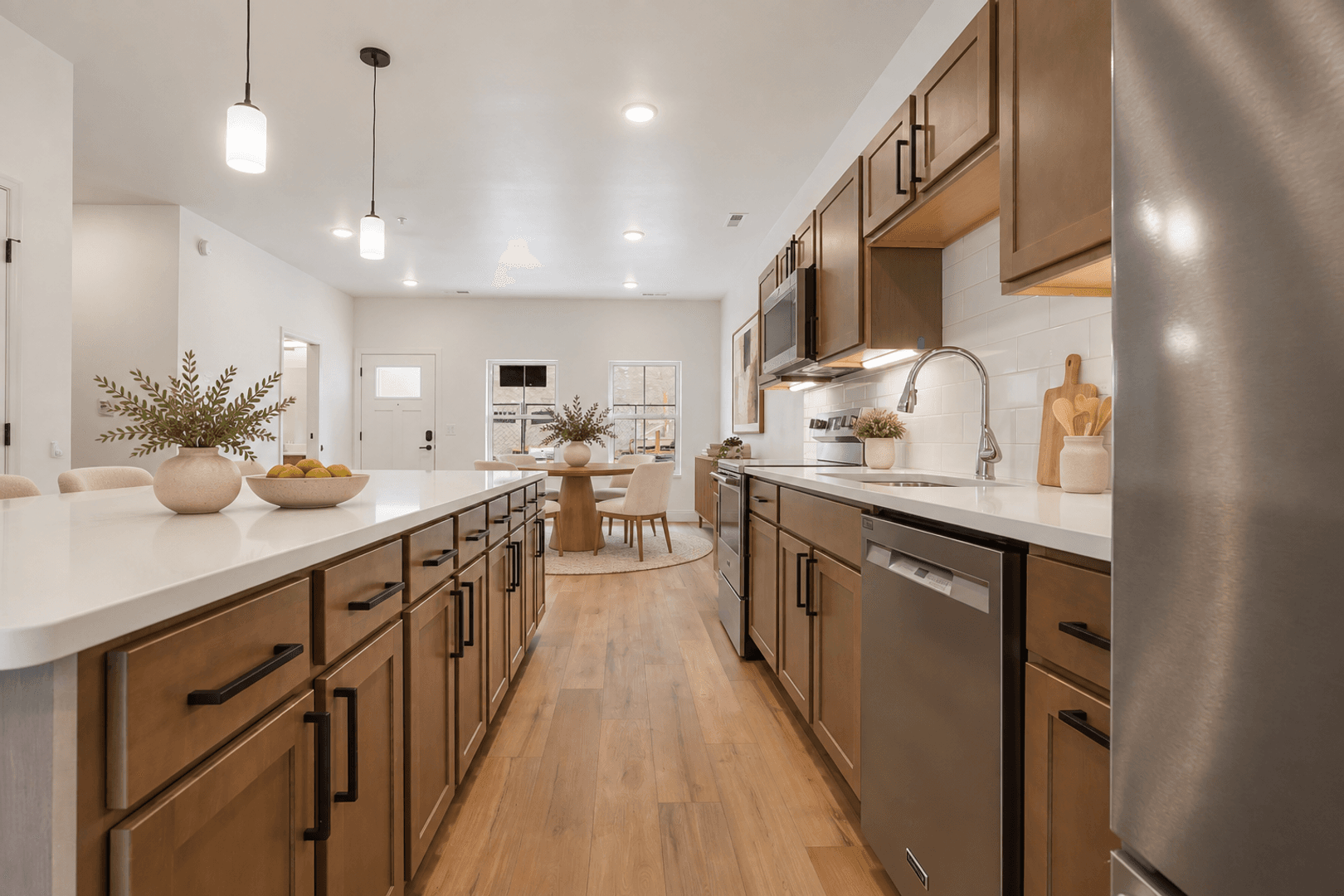 Slinger Apartment: 115 Kettle Moraine Drive S.