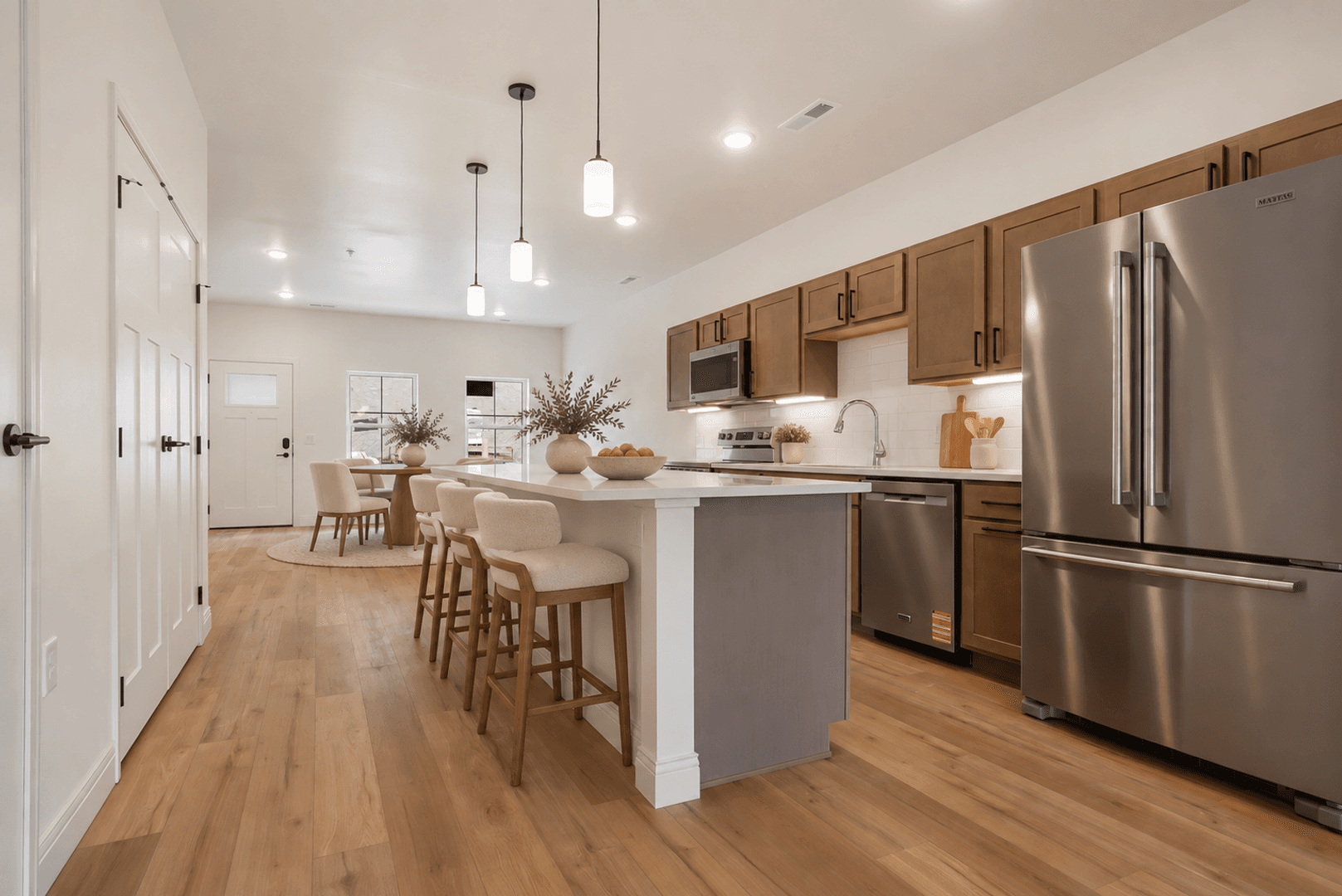 Slinger Apartment: 115 Kettle Moraine Drive S.
