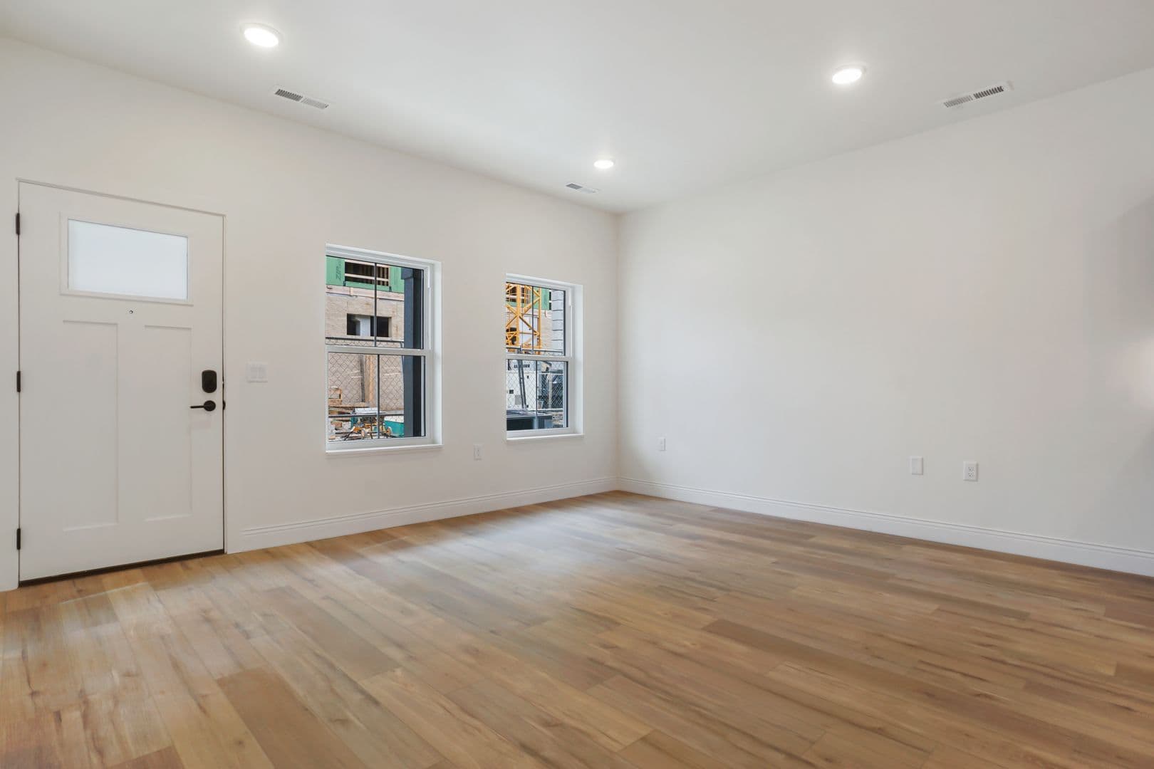 Slinger Apartment: 115 Kettle Moraine Drive S.
