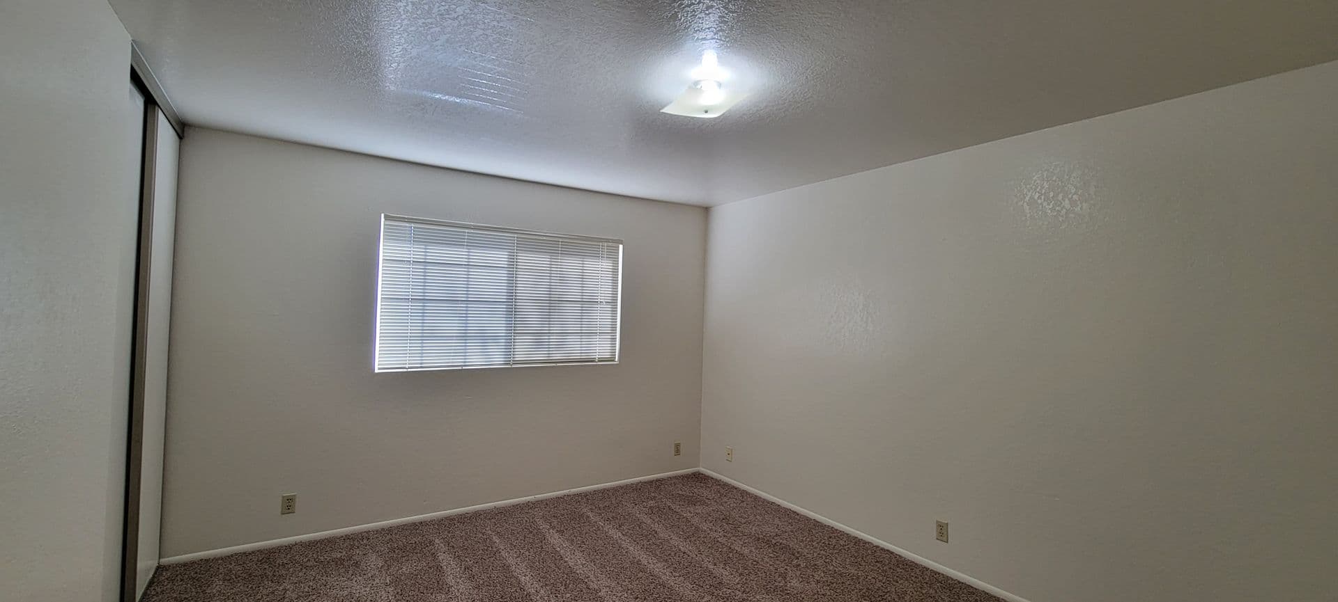 REDDING Apartment: 880 SHILOH CT
