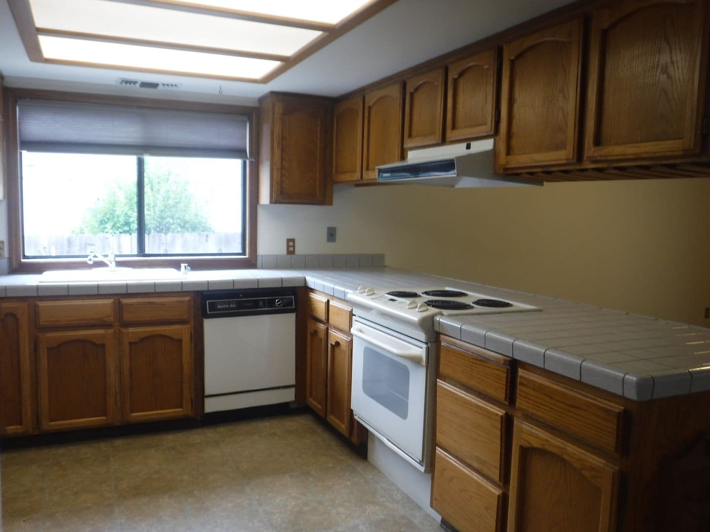 REDDING House: 3314 SOMERSET AVE