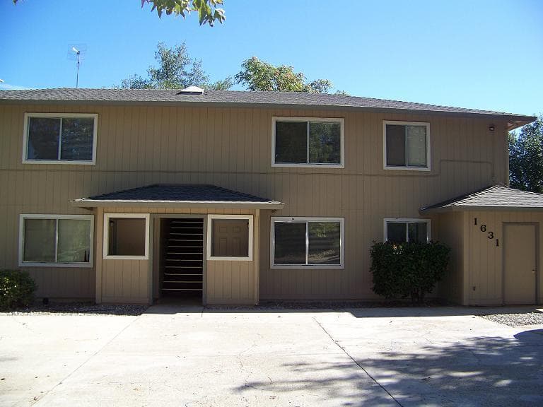 REDDING Apartment: 1631 BRAMBLE PL